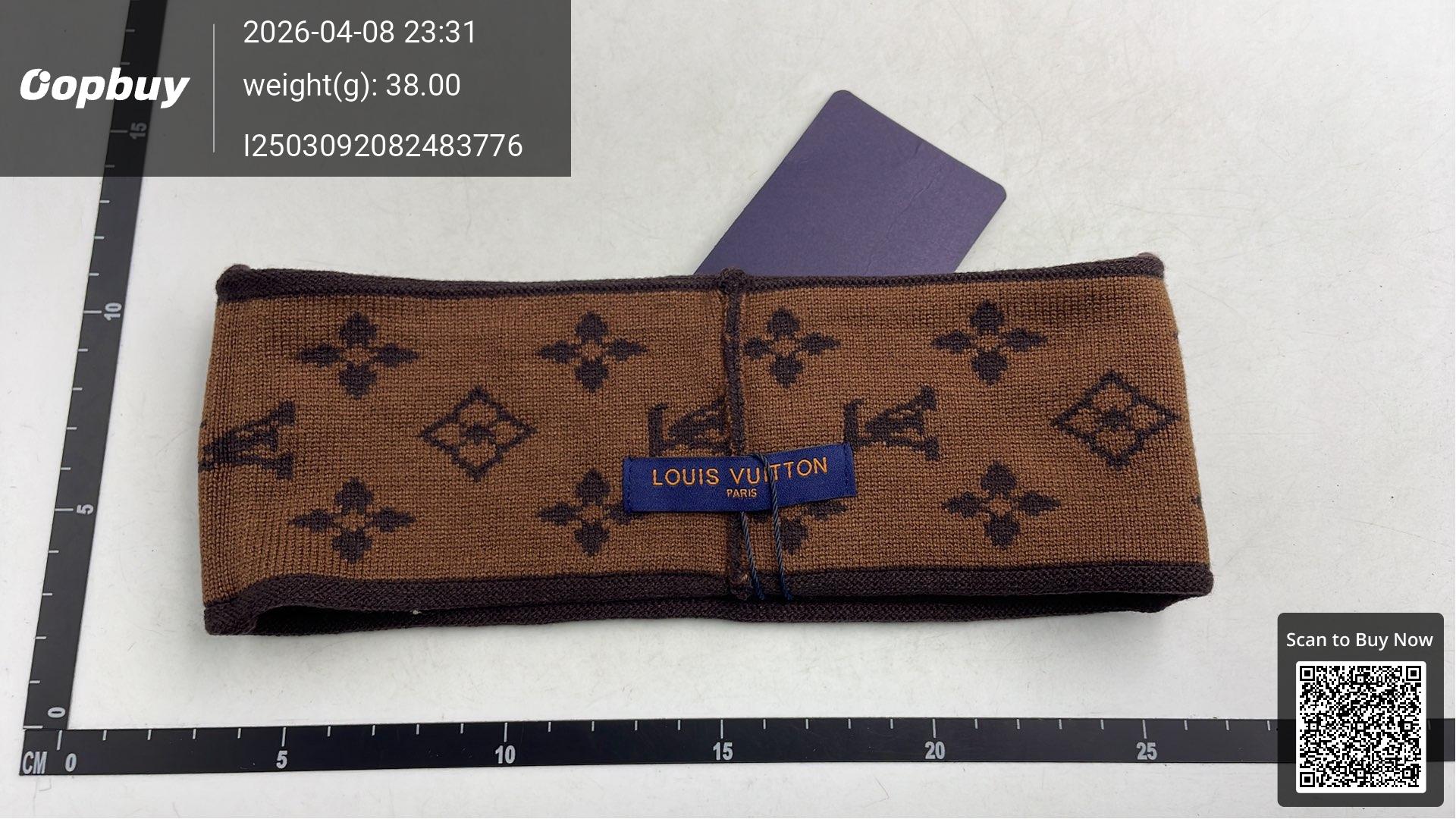 Foto QC 4 de Louis Vuitton Monogram Headband Beige