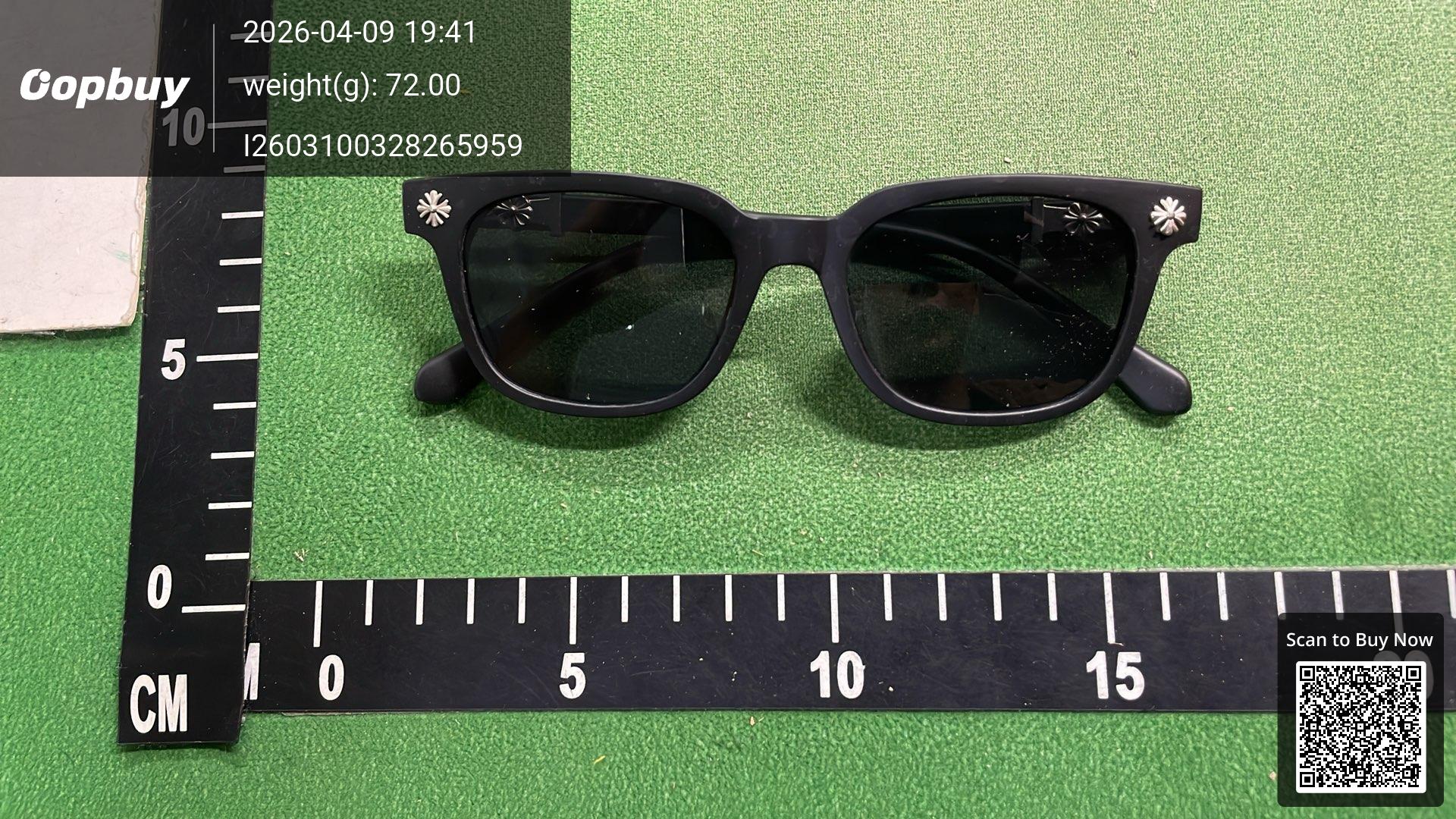 Foto QC 7 de Chrome Hearts Square-Frame Acetate Sunglasses Clear Grey (SPLAT-A)