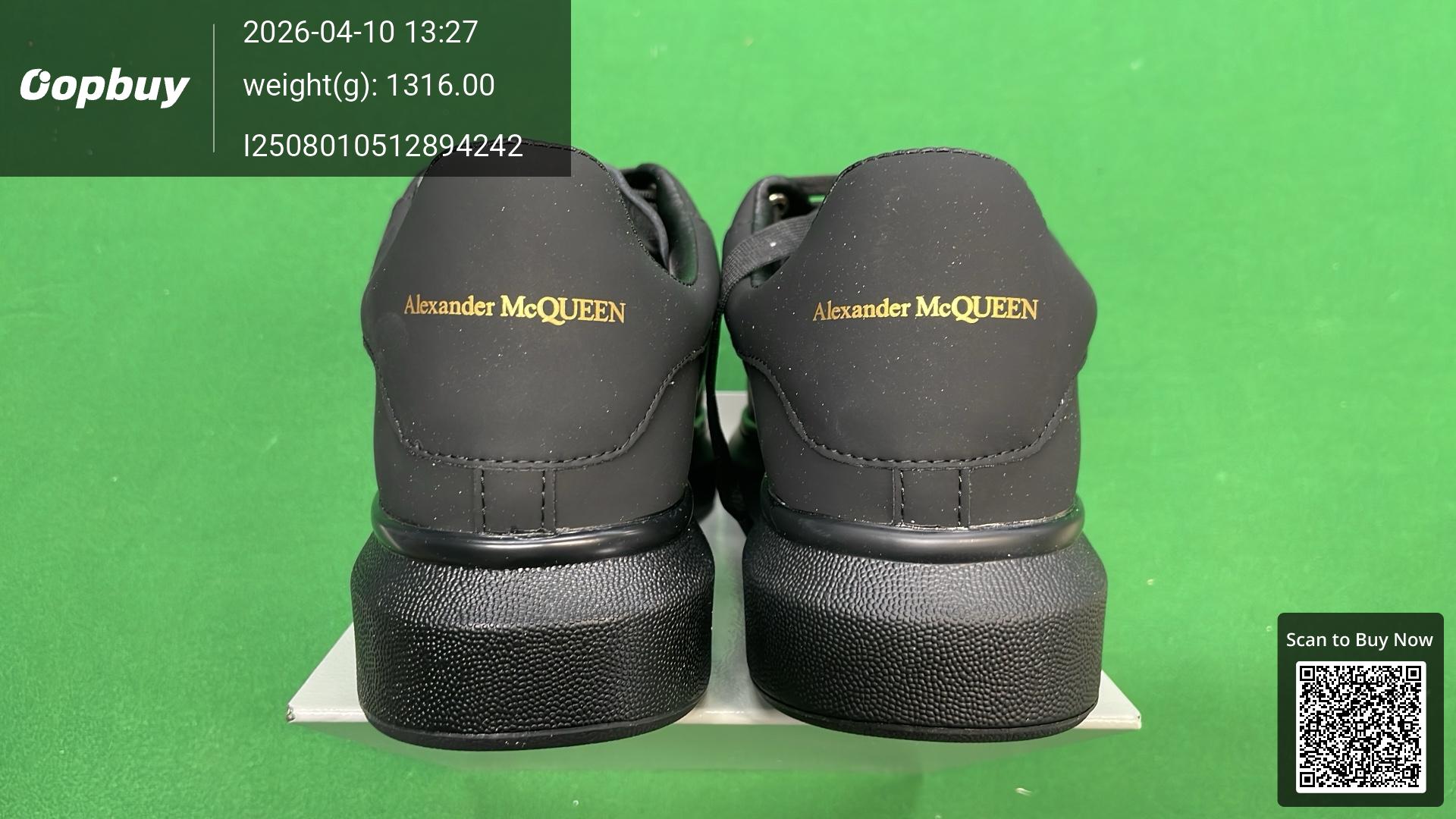 Foto QC 5 de Alexander McQueen Oversized Leather Sneakers White Metallic Silver Heel