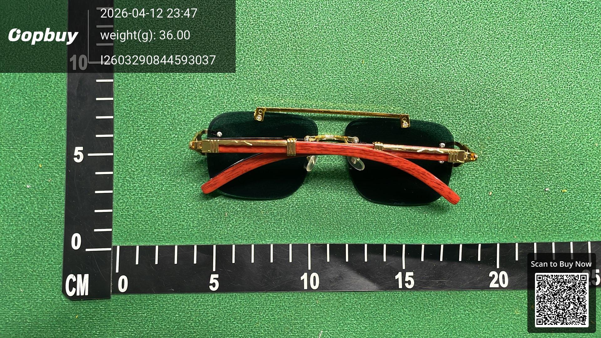 Foto QC 4 de Cartier Panthère Square-Frame Metal and Wood Sunglasses Gold Brown Blue