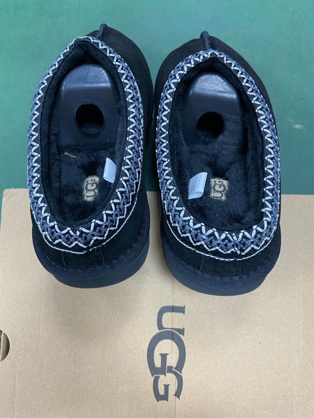 Foto QC 5 de UGG Tazz Suede Platform Tasman Braid 7438347140