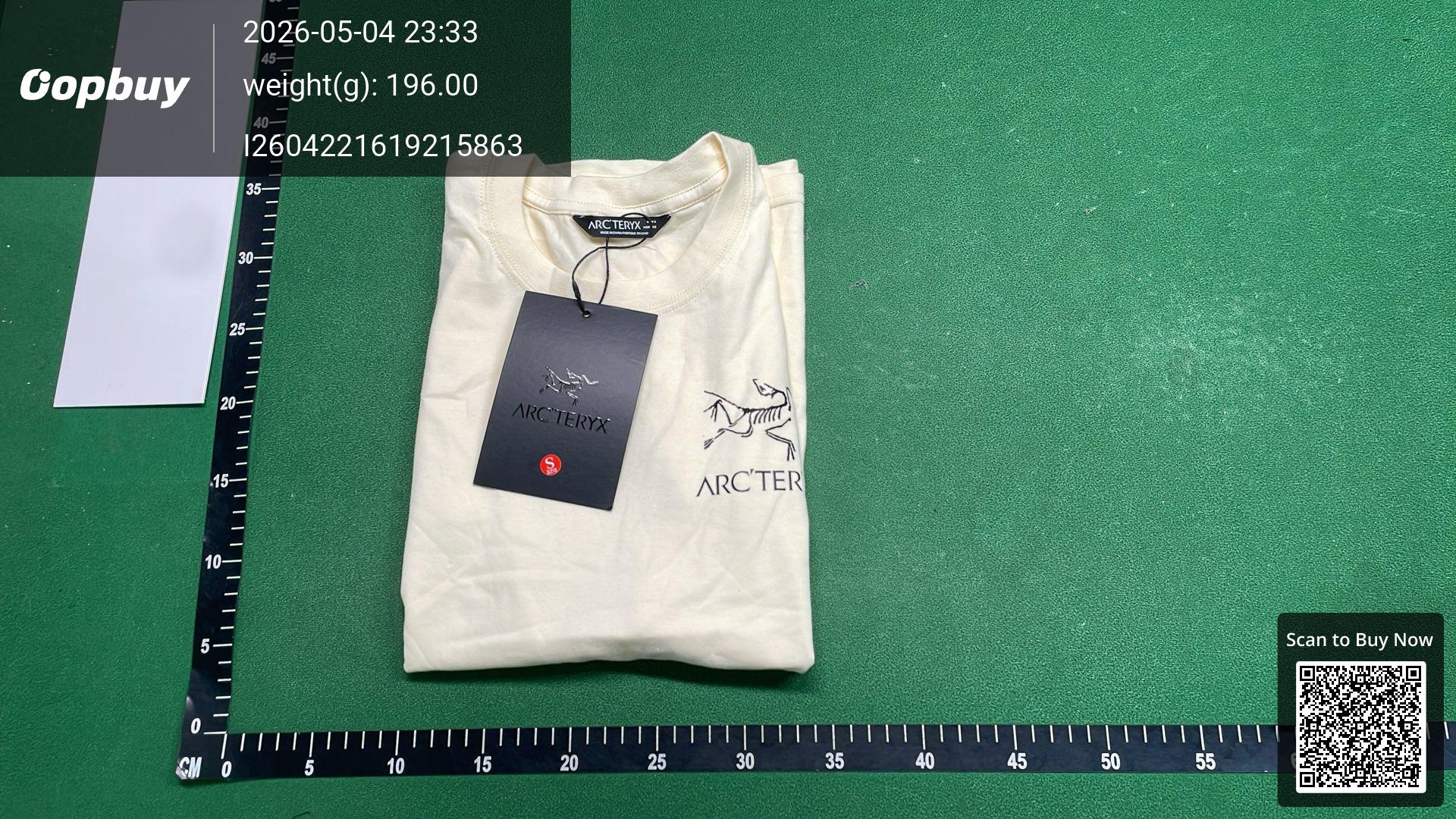 Foto QC 7 de Arc'teryx T-shirt Contrast Stitching Logo Off-White