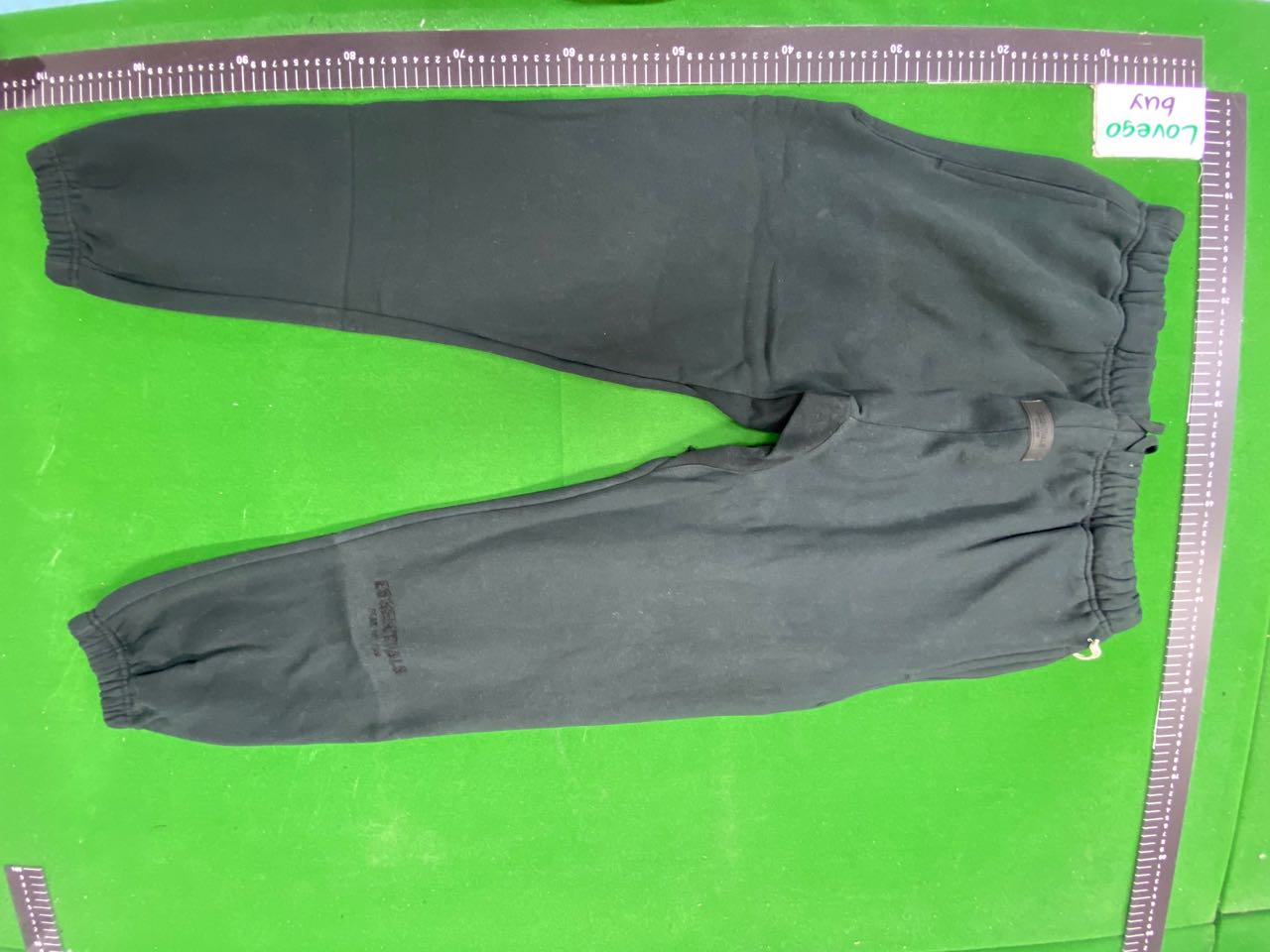 Foto QC 5 de Fear of God Essentials Sweater Arch Logo Black
