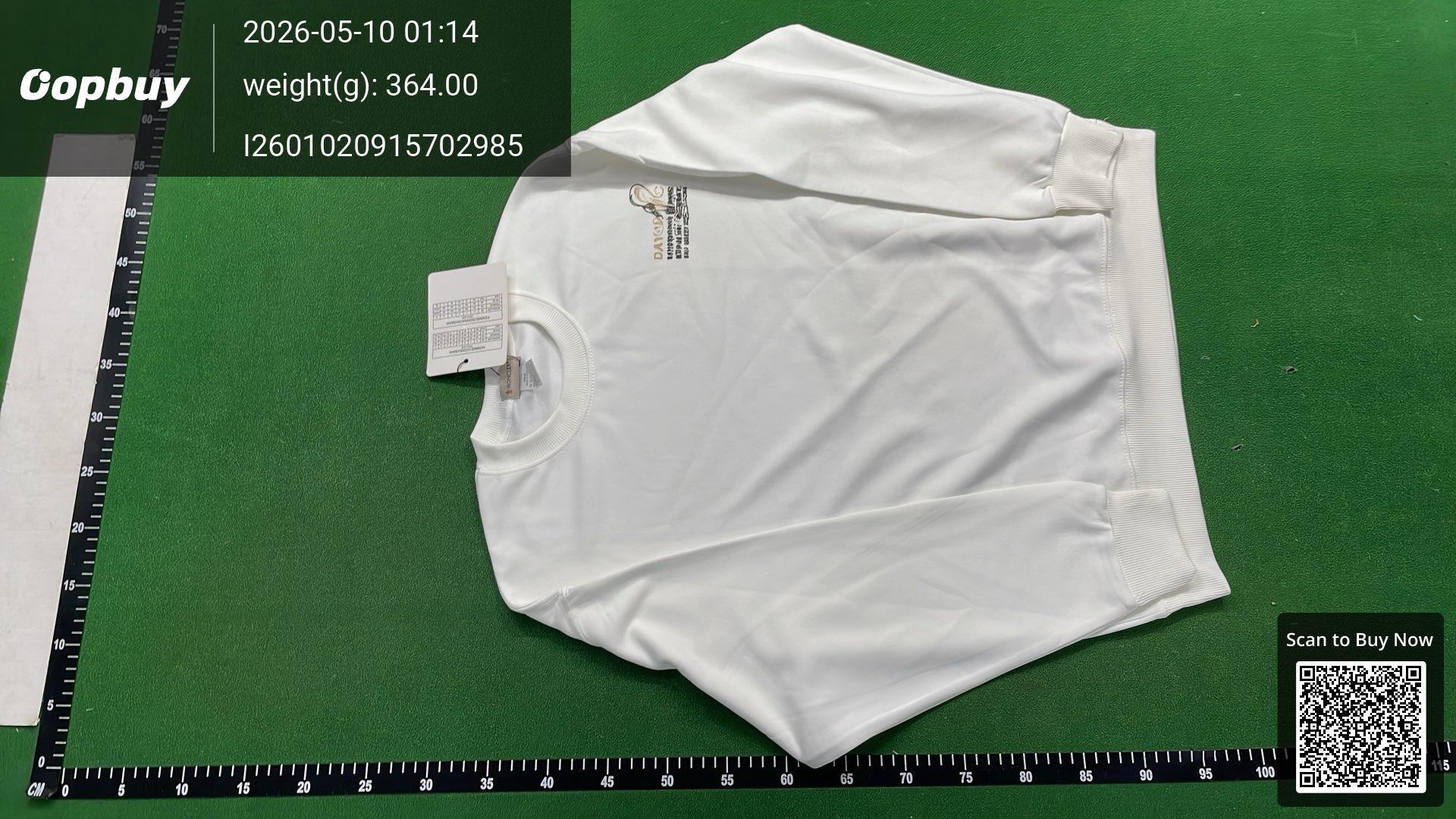 Foto QC 3 de Moncler Bugs Bunny 2 Moncler 1952 Sweatshirt Graphic White