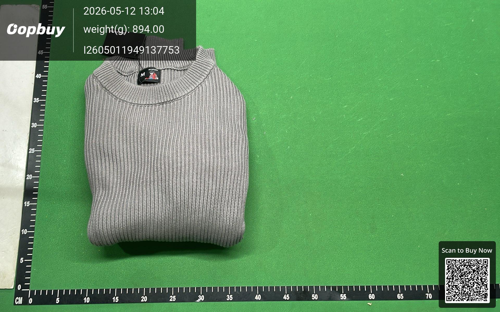 Foto QC 8 de Derschutze Blossom Crewneck Sweater Floral Embroidered Grey