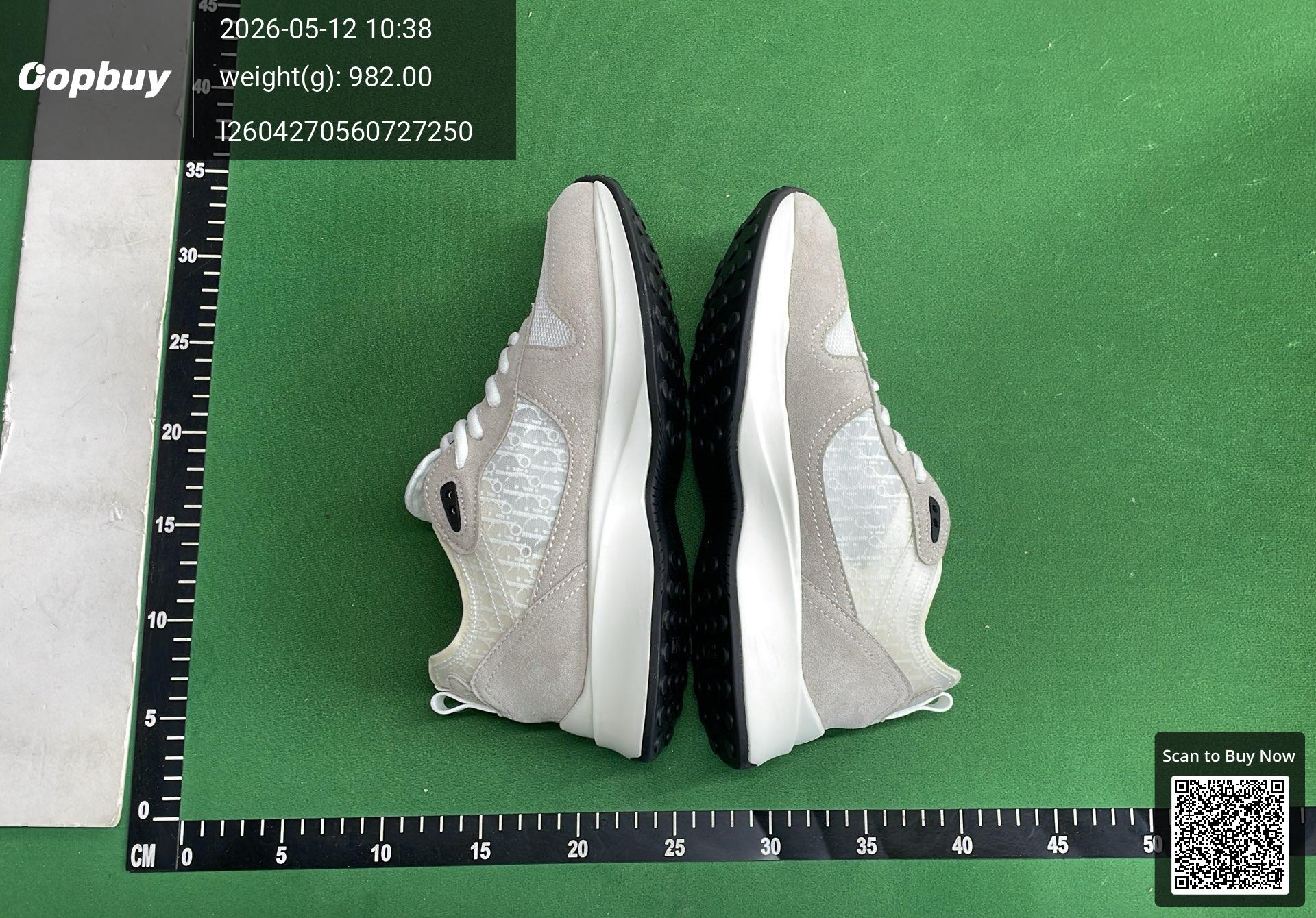 Foto QC 7 de Dior B25 Low Black Oblique 202410-6