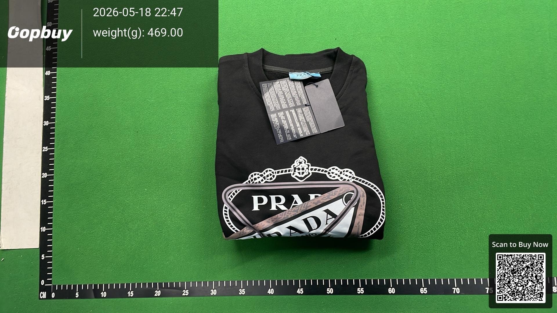Foto QC 8 de Prada Crewneck Sweater Metal Triangle Logo Black