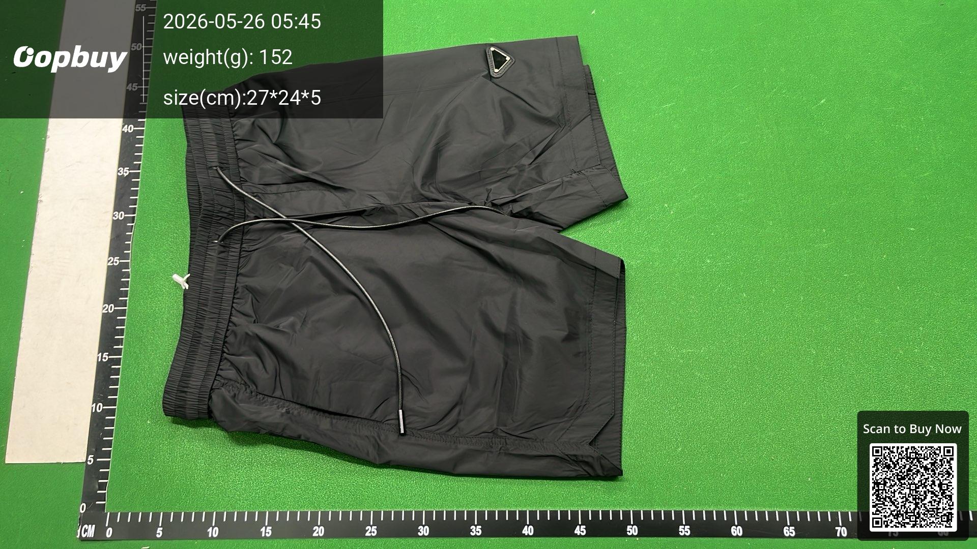 Foto QC 7 de Versace Greca Shorts Medusa Head Black