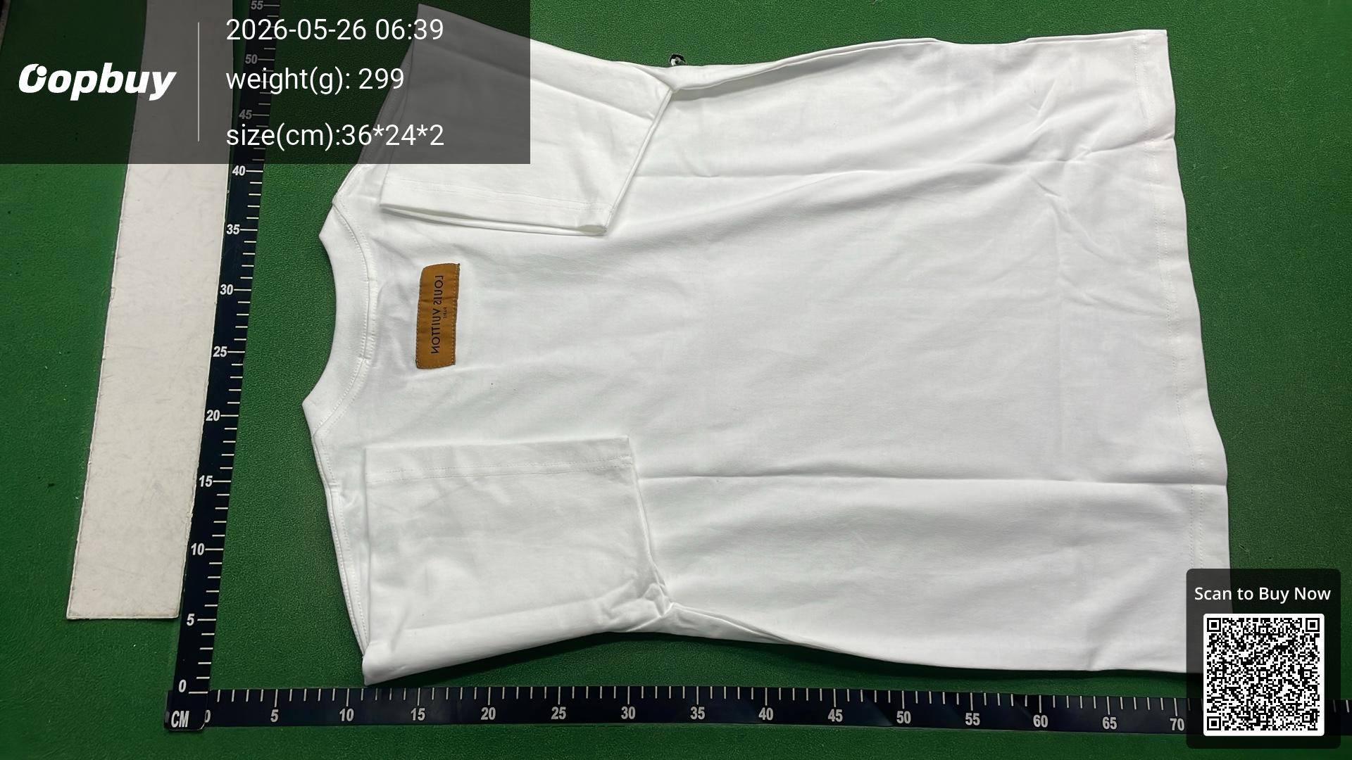 Foto QC 6 de Gucci Balenciaga The Hacker Project T-shirt Graffiti Logo Beige