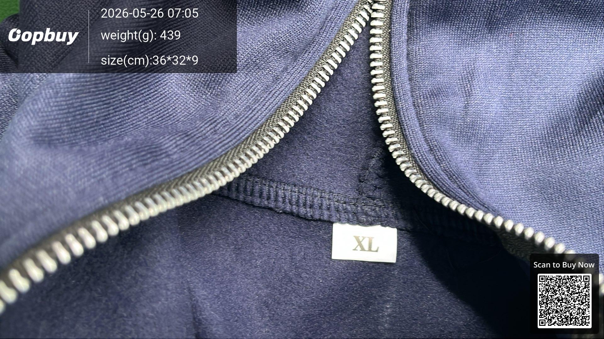 Foto QC 1 de Trapstar Hoodie Gothic Logo Paisley White