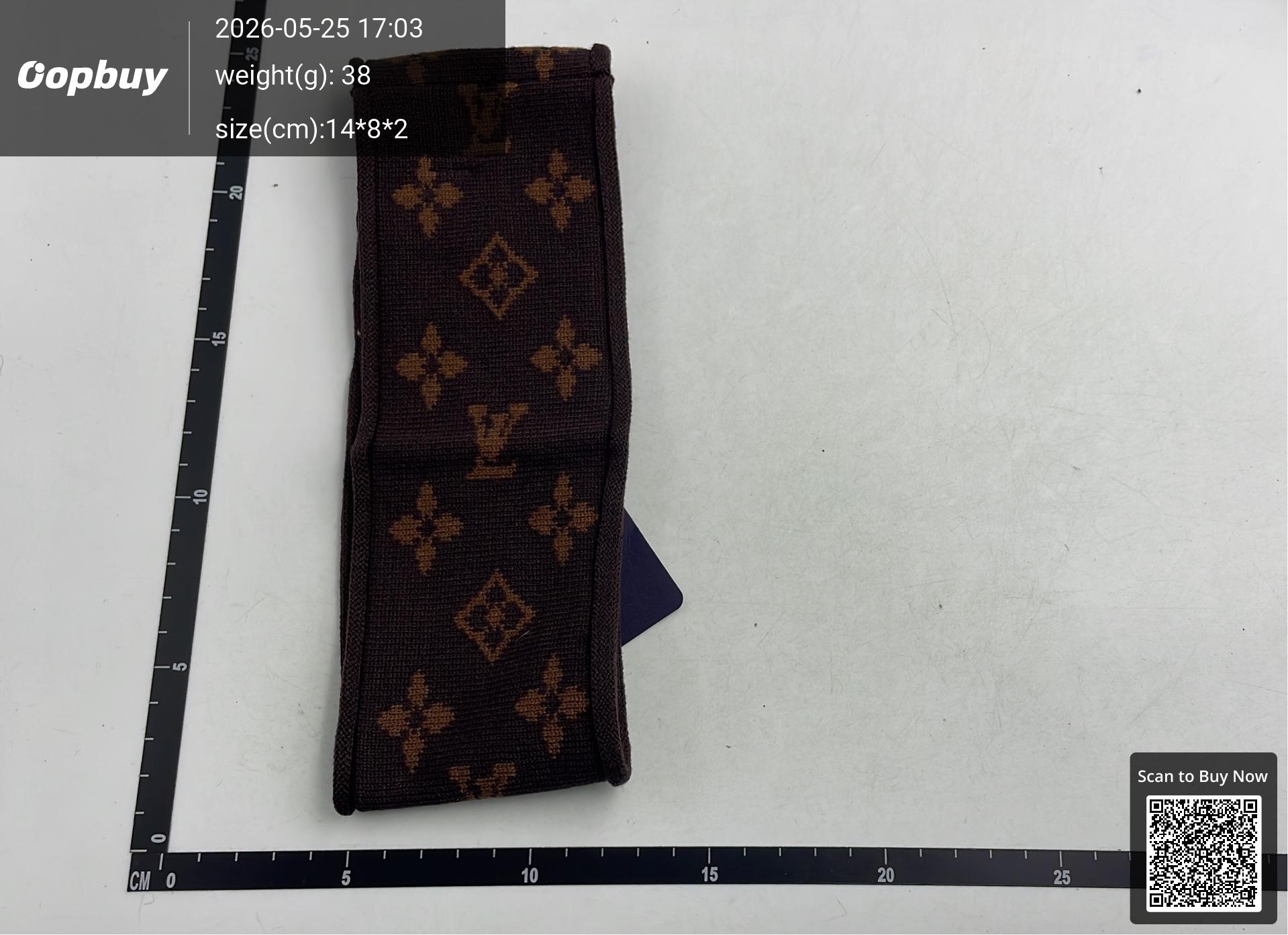 Foto QC 5 de Louis Vuitton Monogram Headband Beige
