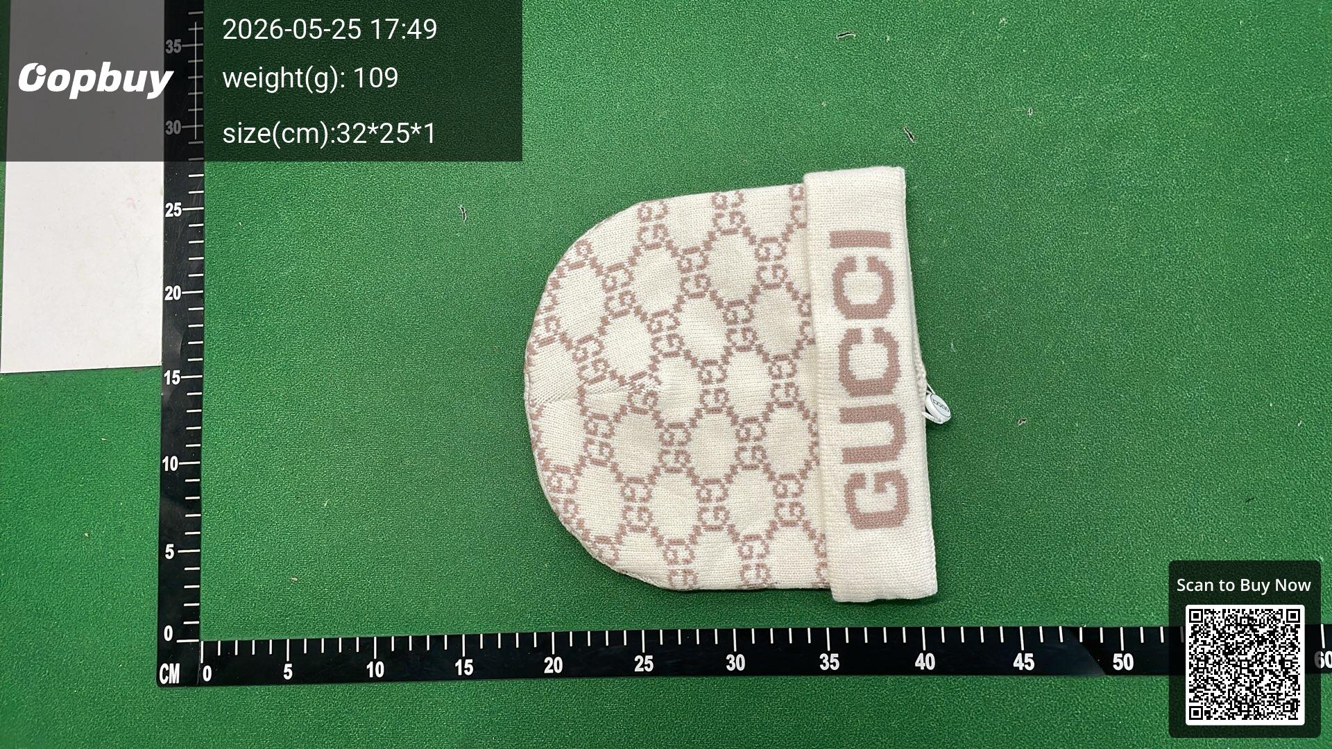 Foto QC 8 de Gucci GG Logo Beanie Beige