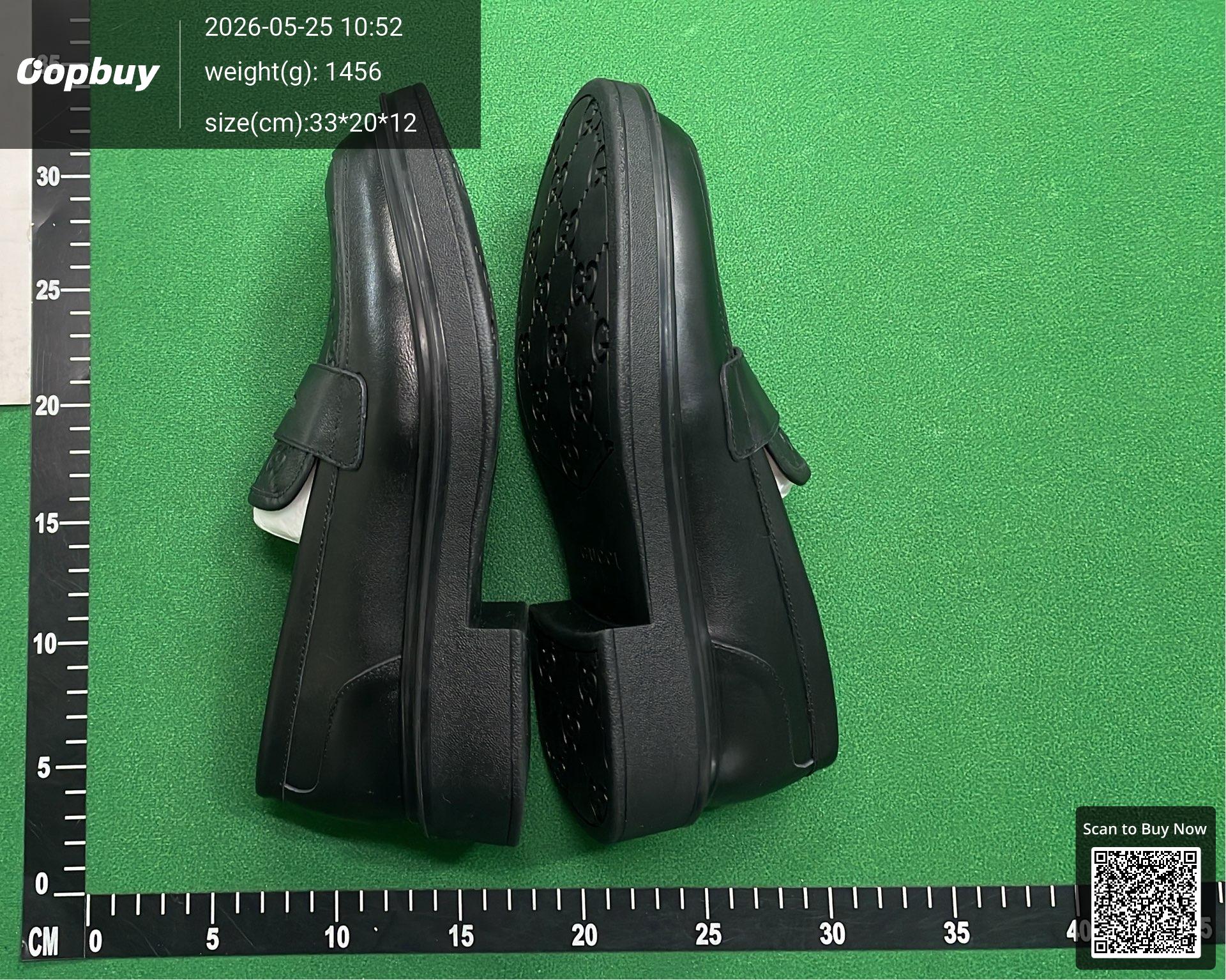 Foto QC 5 de Loro Piana Summer Walk Suede Low LP Charms