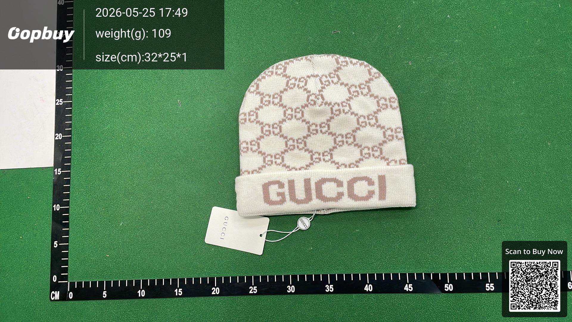 Foto QC 5 de Gucci GG Logo Beanie Beige