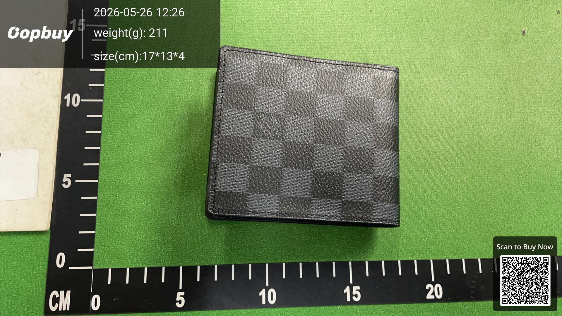 Foto QC 4 de Louis Vuitton Multiple Wallet Epi Black