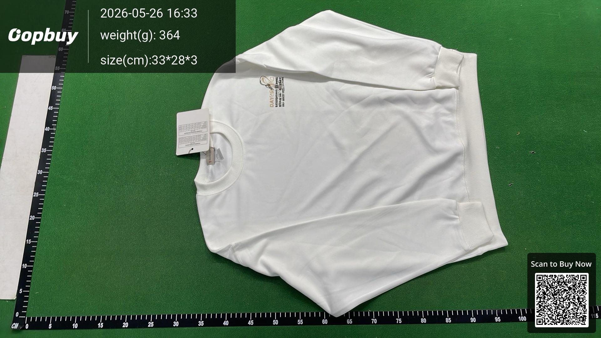 Foto QC 4 de Moncler Bugs Bunny 2 Moncler 1952 Sweatshirt Graphic White