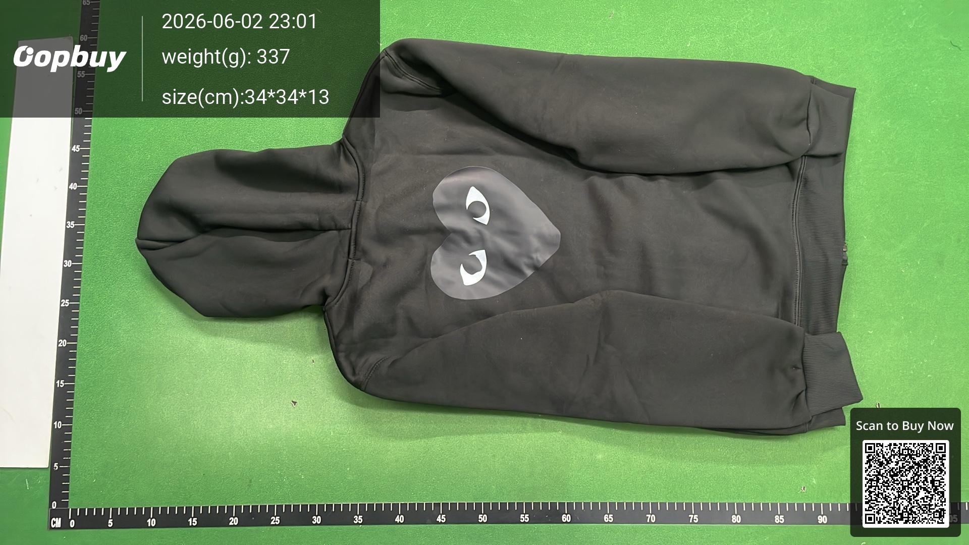 Foto QC 5 de Comme des Garcons PLAY Hooded Zip-up Jacket Fleece Black Heart White