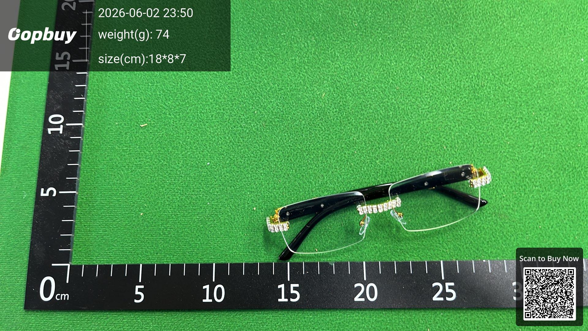 Foto QC 1 de Cartier Panthère Square-Frame Metal Sunglasses Gold Black Clear