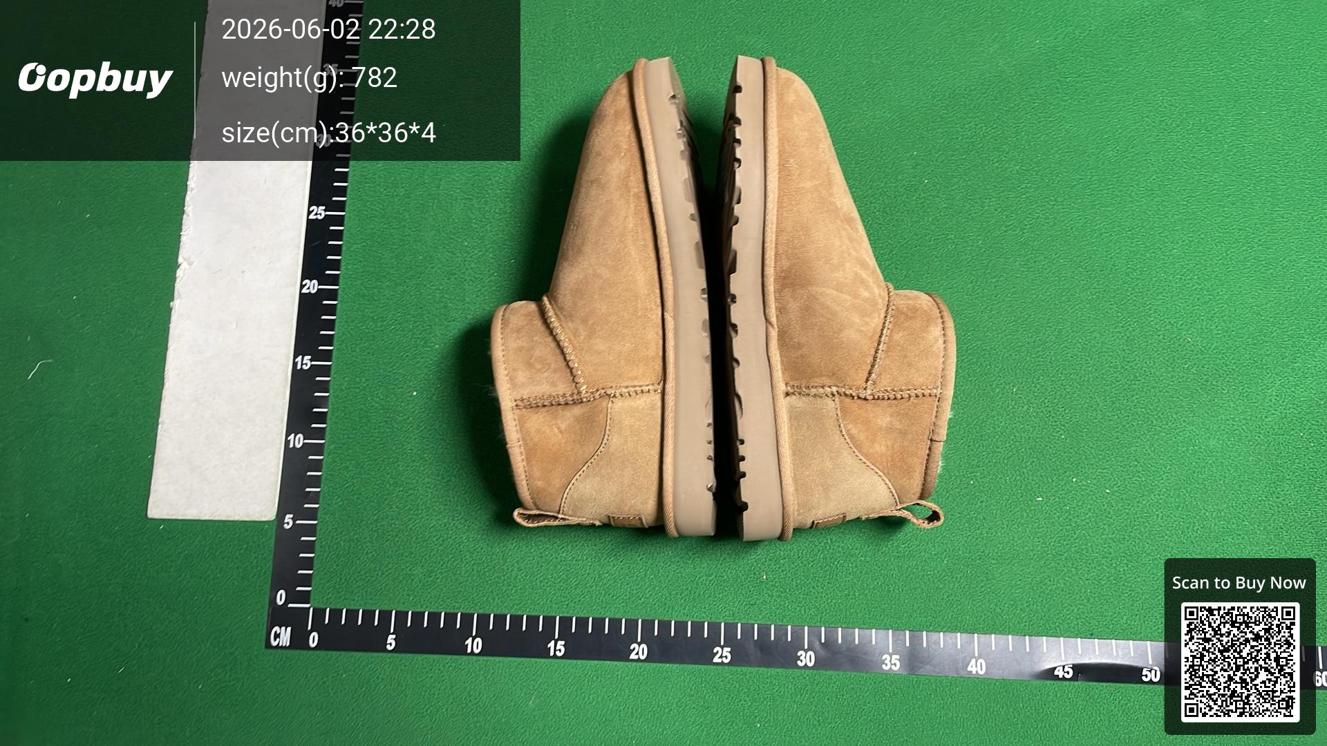 Foto QC 8 de UGG Classic Ultra Mini Sheepskin Suede Chestnut