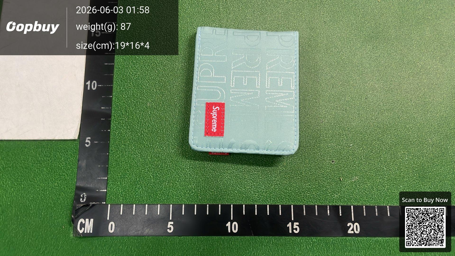 Foto QC 7 de Supreme Embroidered Logo Bifold Wallet Black