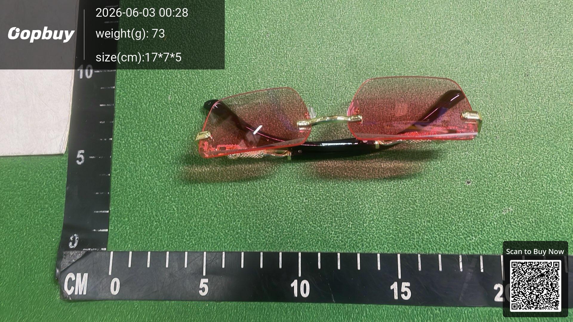 Foto QC 8 de Other Square-Frame Rimless Metal Sunglasses Gold Clear