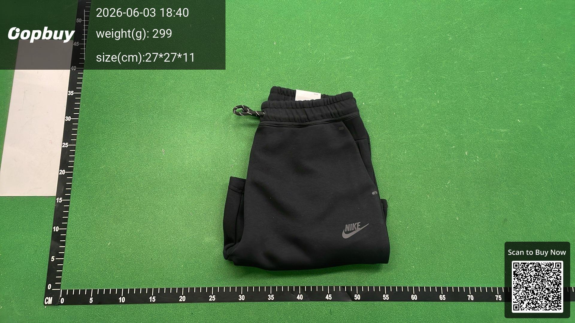 Foto QC 4 de Other 503 Sweat Shorts Back Zipper Black