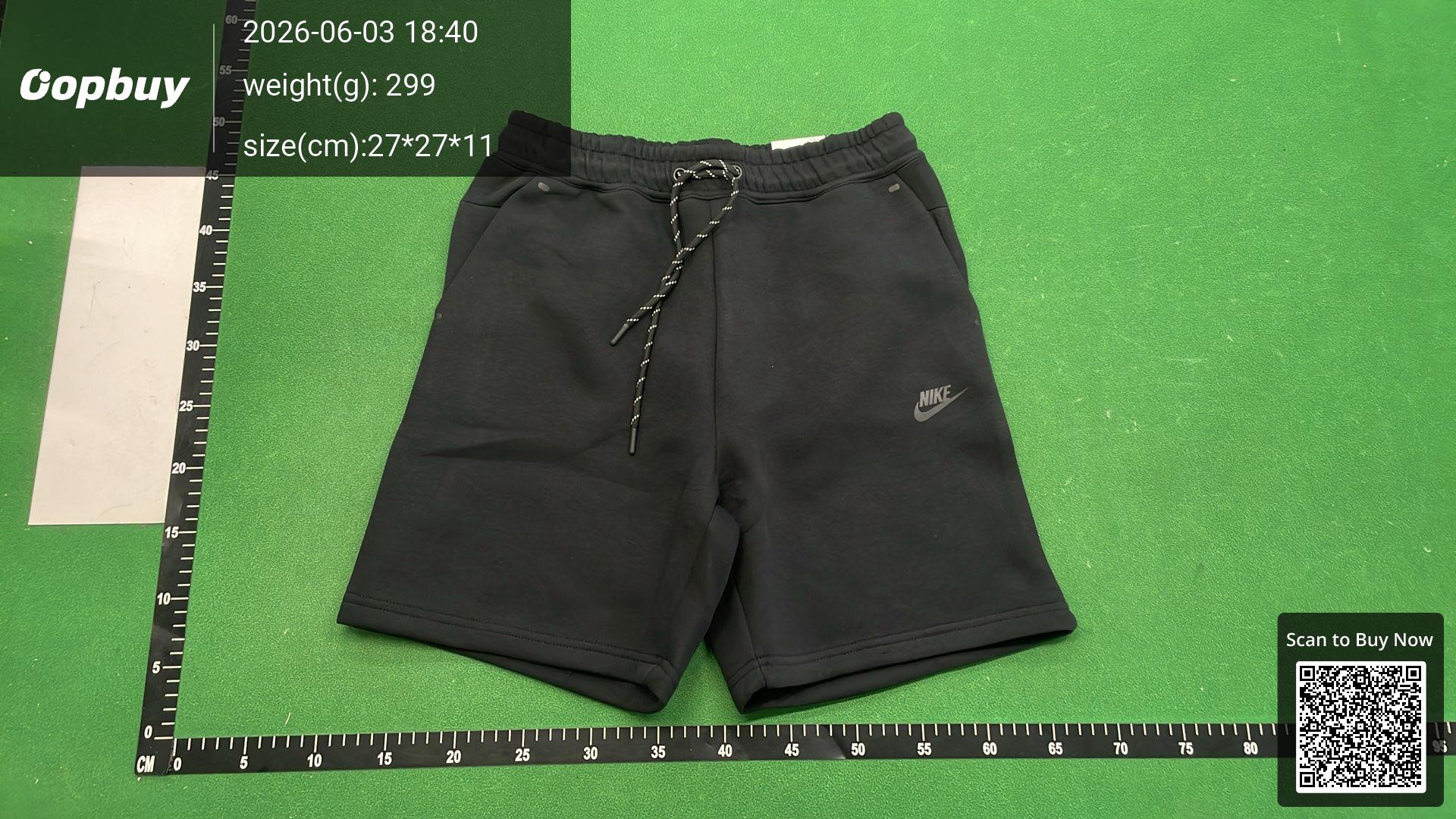 Foto QC 2 de Other 503 Sweat Shorts Back Zipper Black