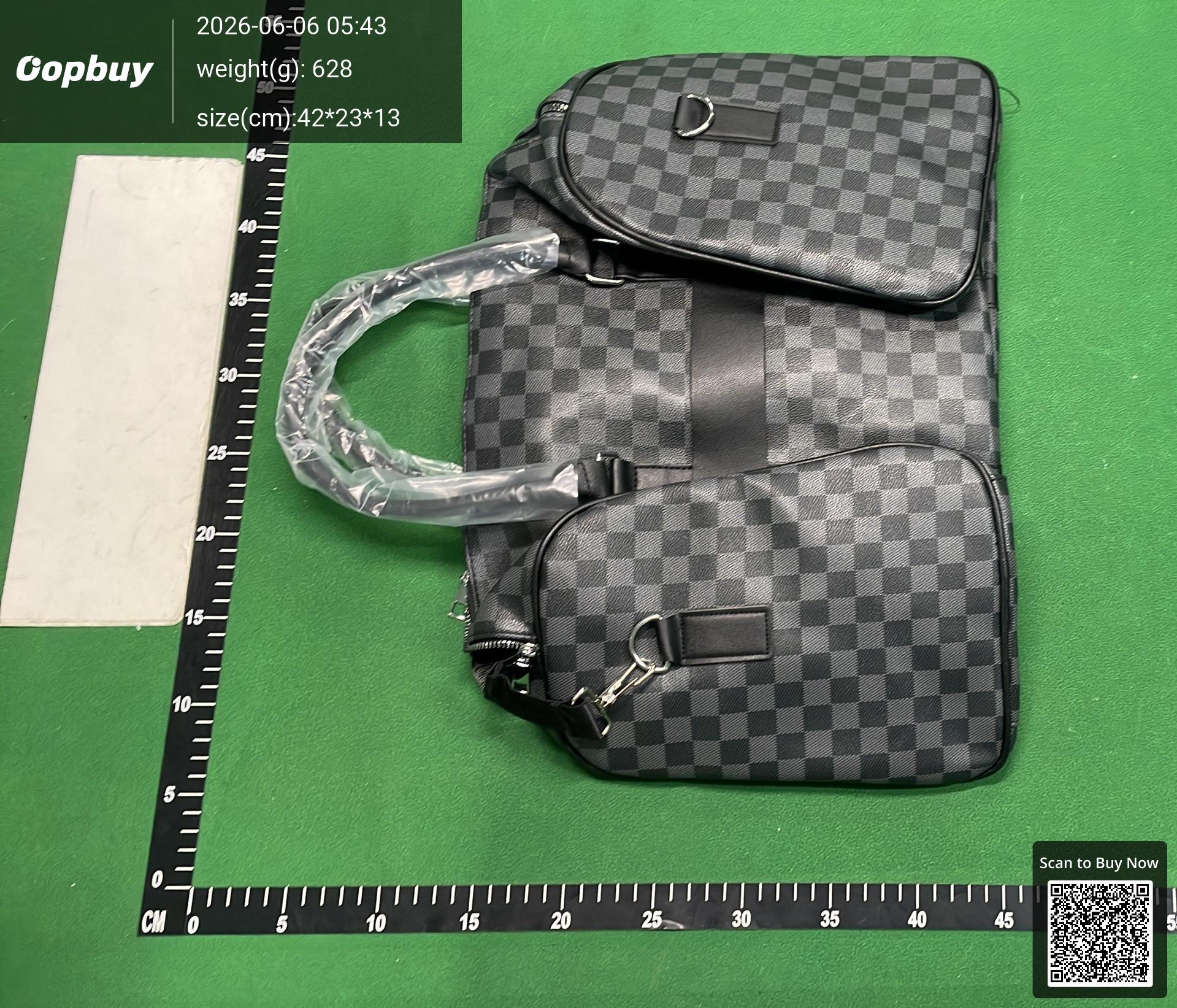 Foto QC 5 de Other Travel Duffle Bag Large Grey Geometric Print
