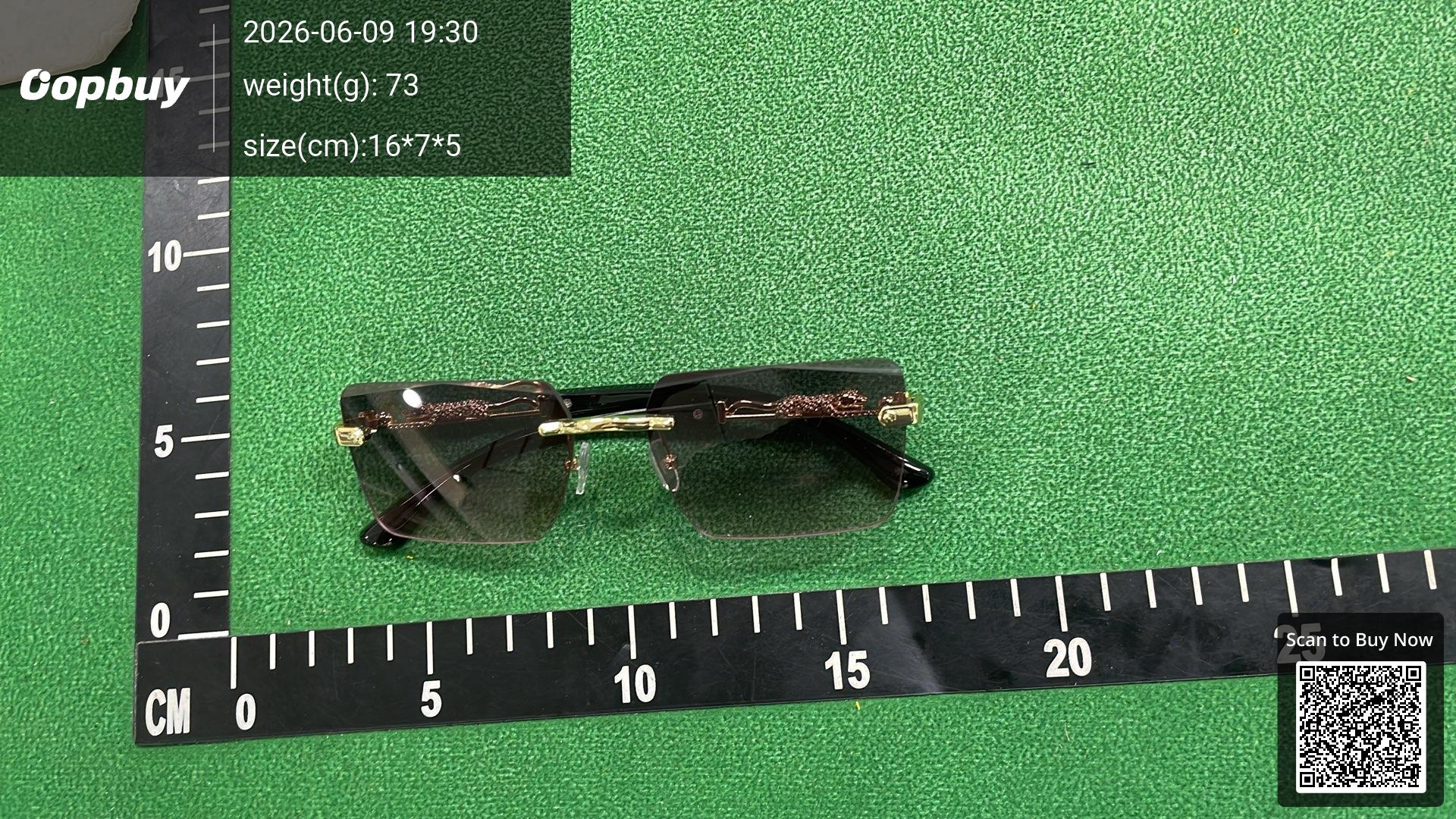 Foto QC 1 de Other Square-Frame Rimless Metal Sunglasses Gold Clear