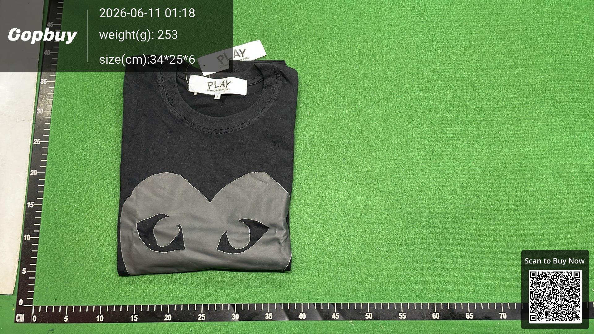 Foto QC 8 de Comme des Garçons PLAY T-shirt Heart Eyes Navy