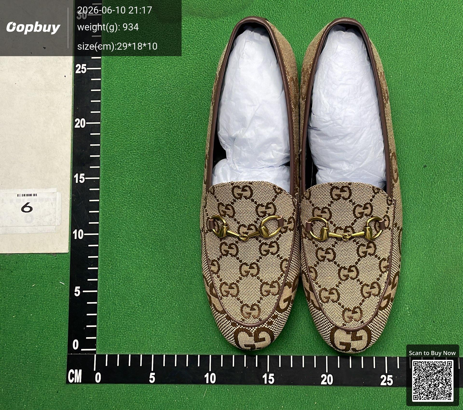 Foto QC 6 de Gucci Jordaan Canvas Loafers Jumbo GG Horsebit