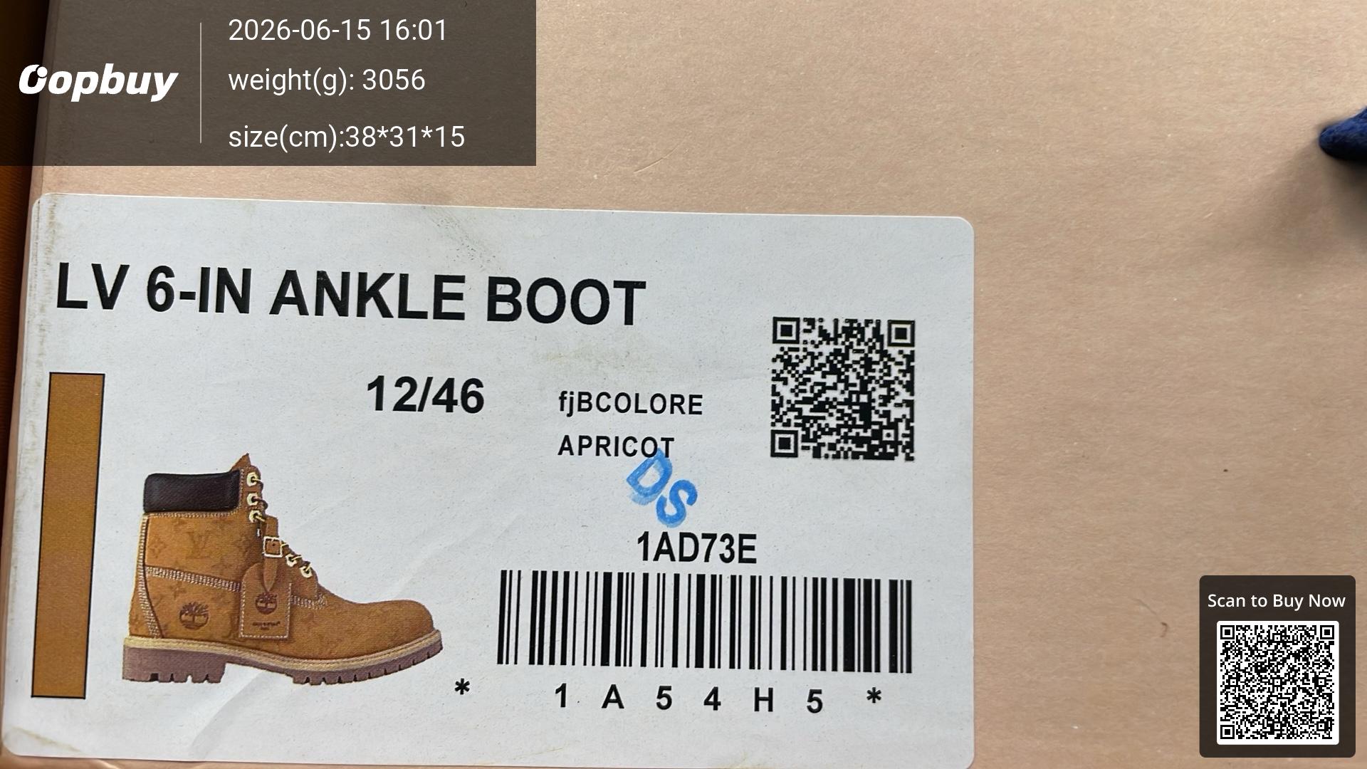 Foto QC 2 de Louis Vuitton x Timberland 6-Inch Ankle Boot Nubuck Wheat Monogram Embossed