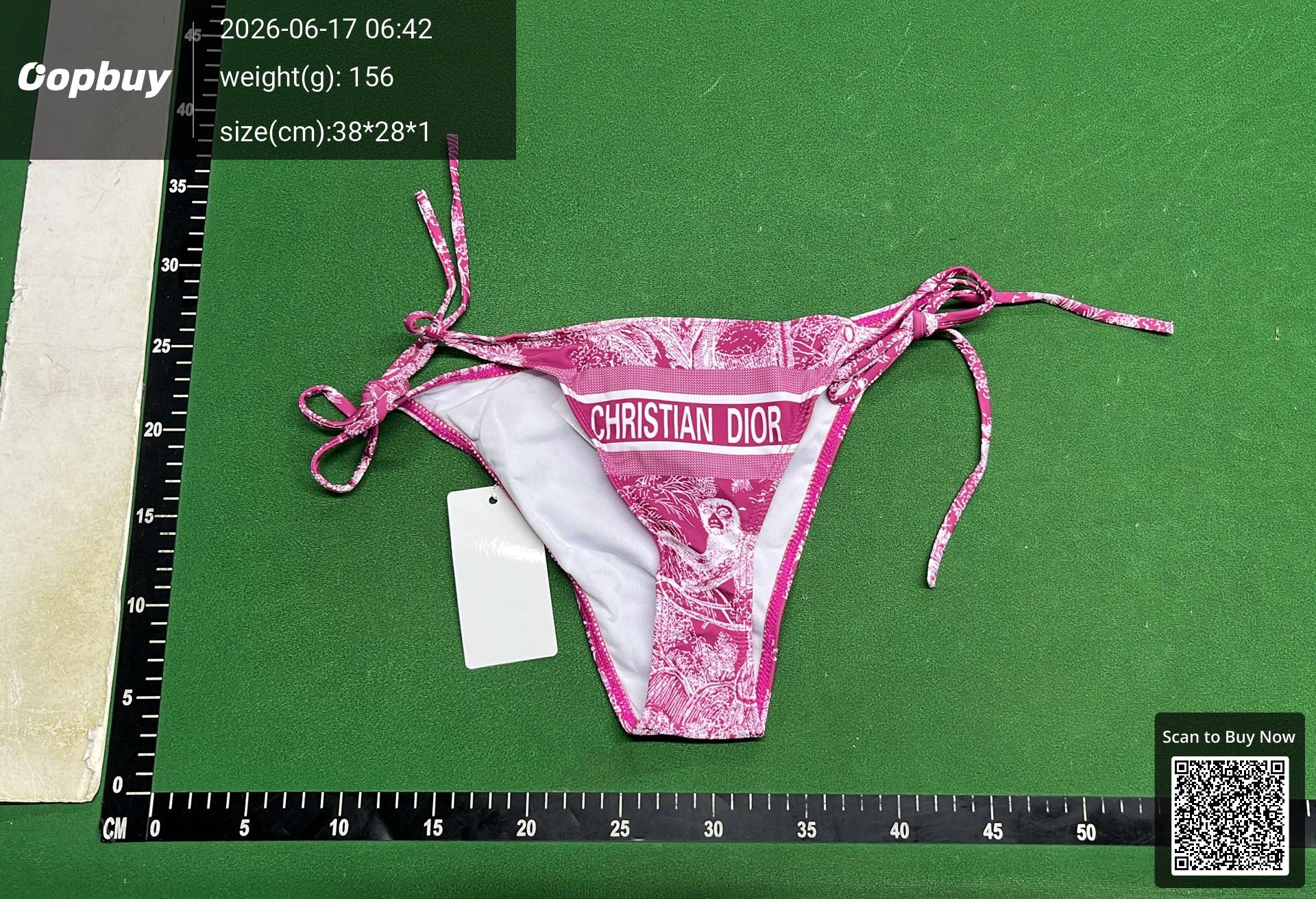 Foto QC 3 de Christian Dior Zodiac One-Piece Swimsuit White/Black
