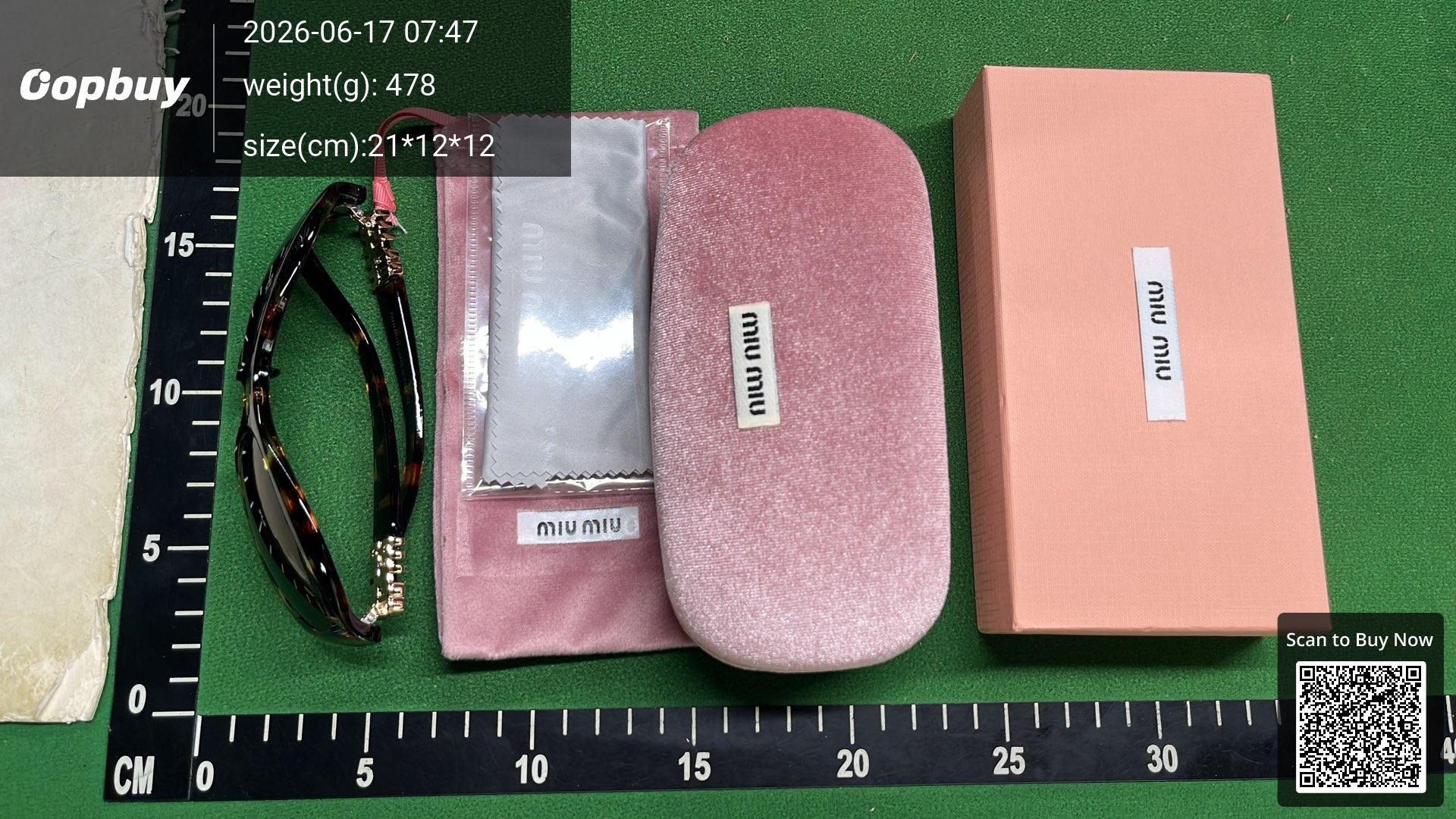 Foto QC 7 de Miu Miu Rectangle-Frame Acetate Sunglasses Black Black (SMU04Z)