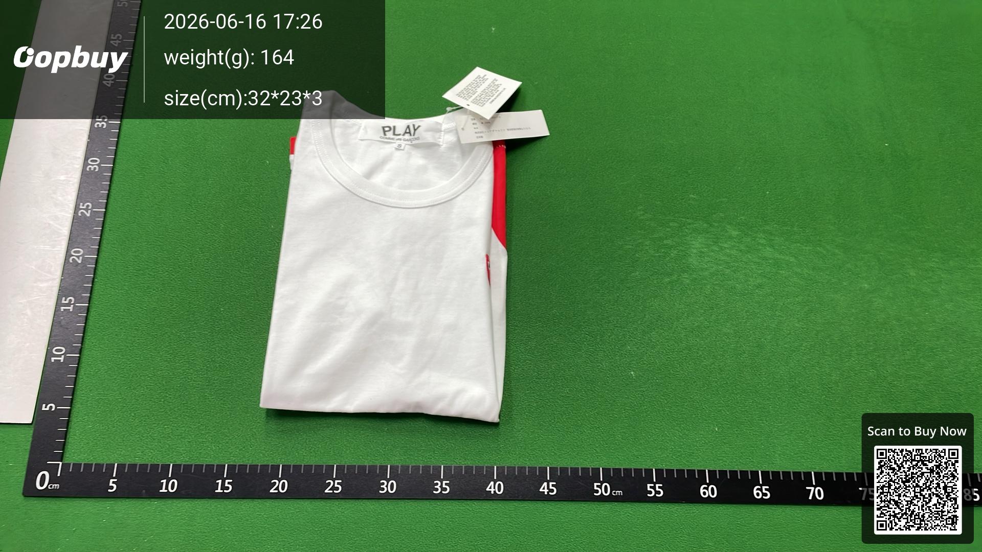 Foto QC 8 de Comme des Garçons PLAY T-shirt White Eyes Black