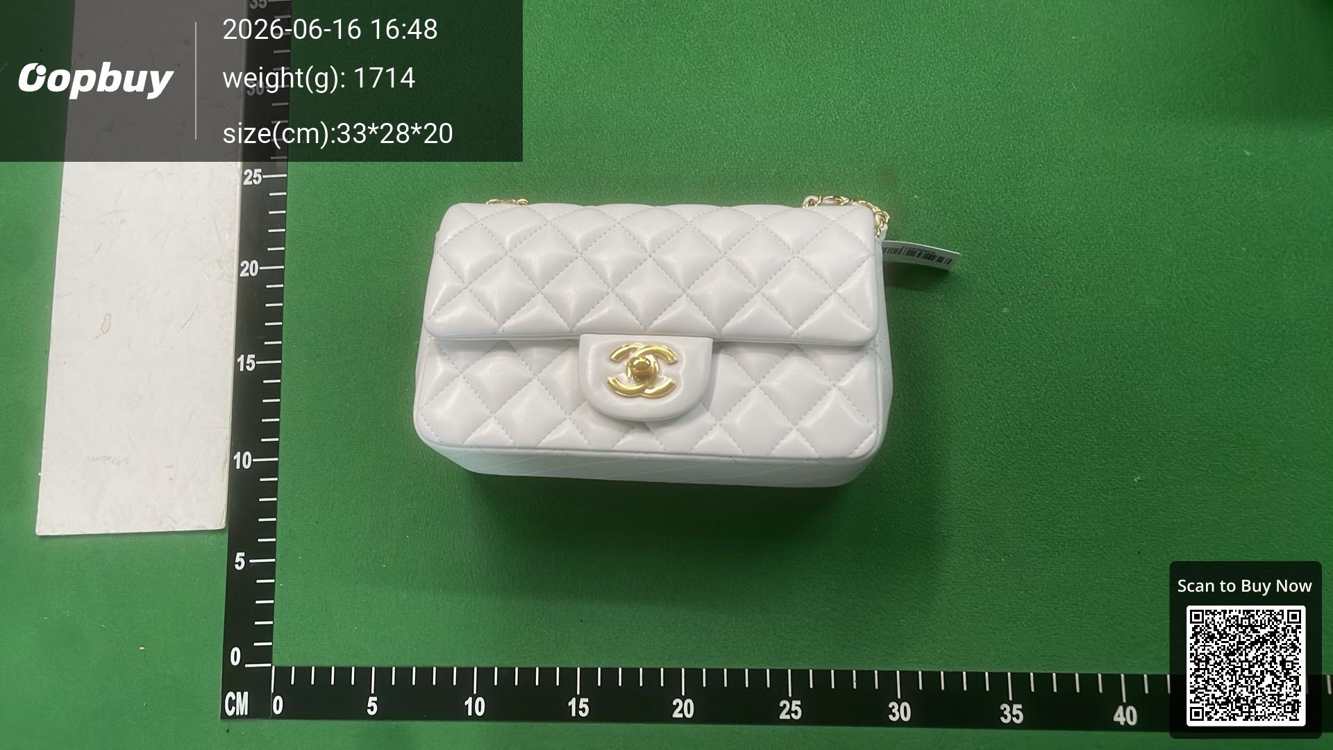 Foto QC 1 de Chanel Classic Flap 20 Black Lambskin