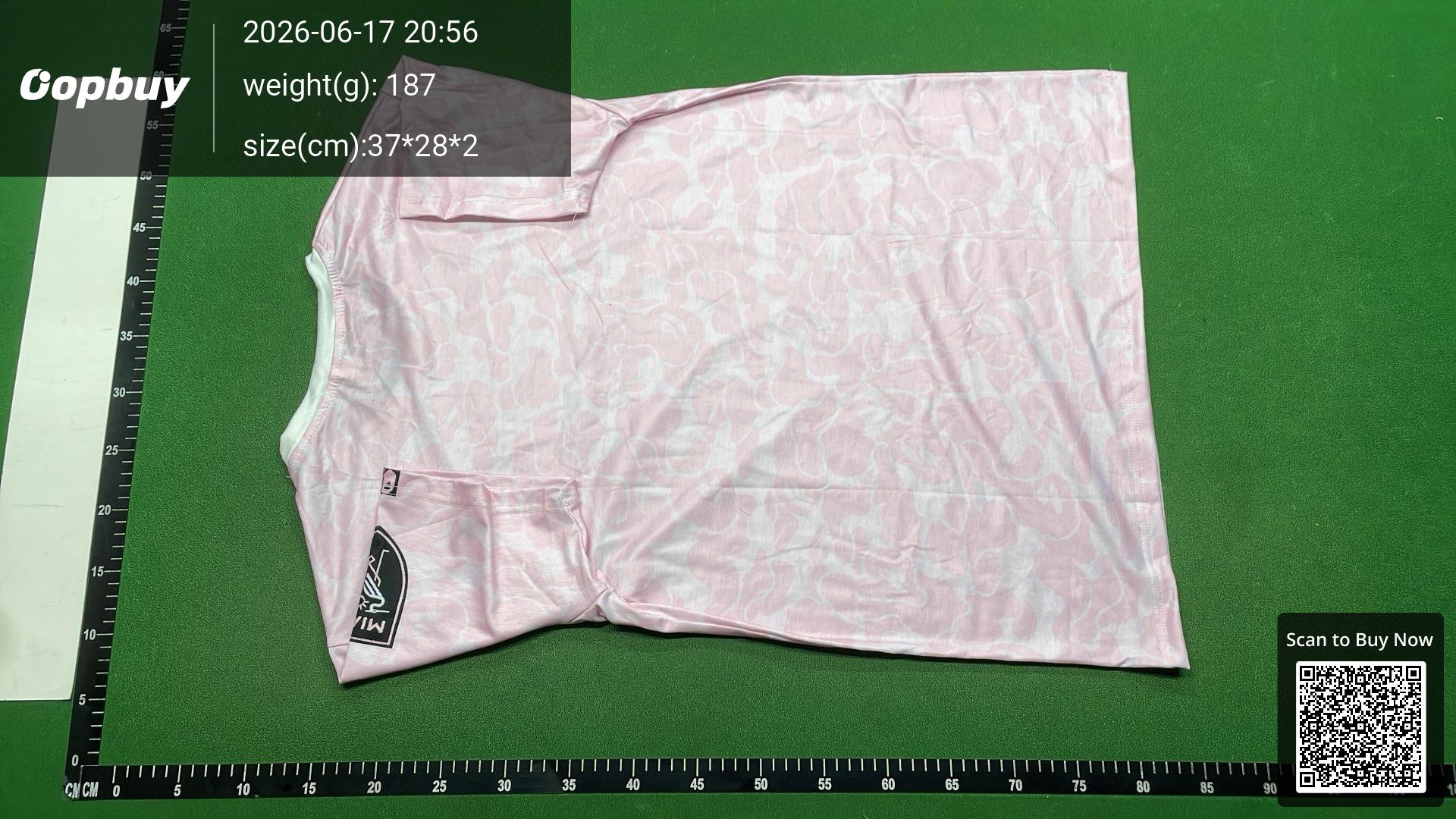 Foto QC 7 de BAPE T-shirt Big Ape Head Beige