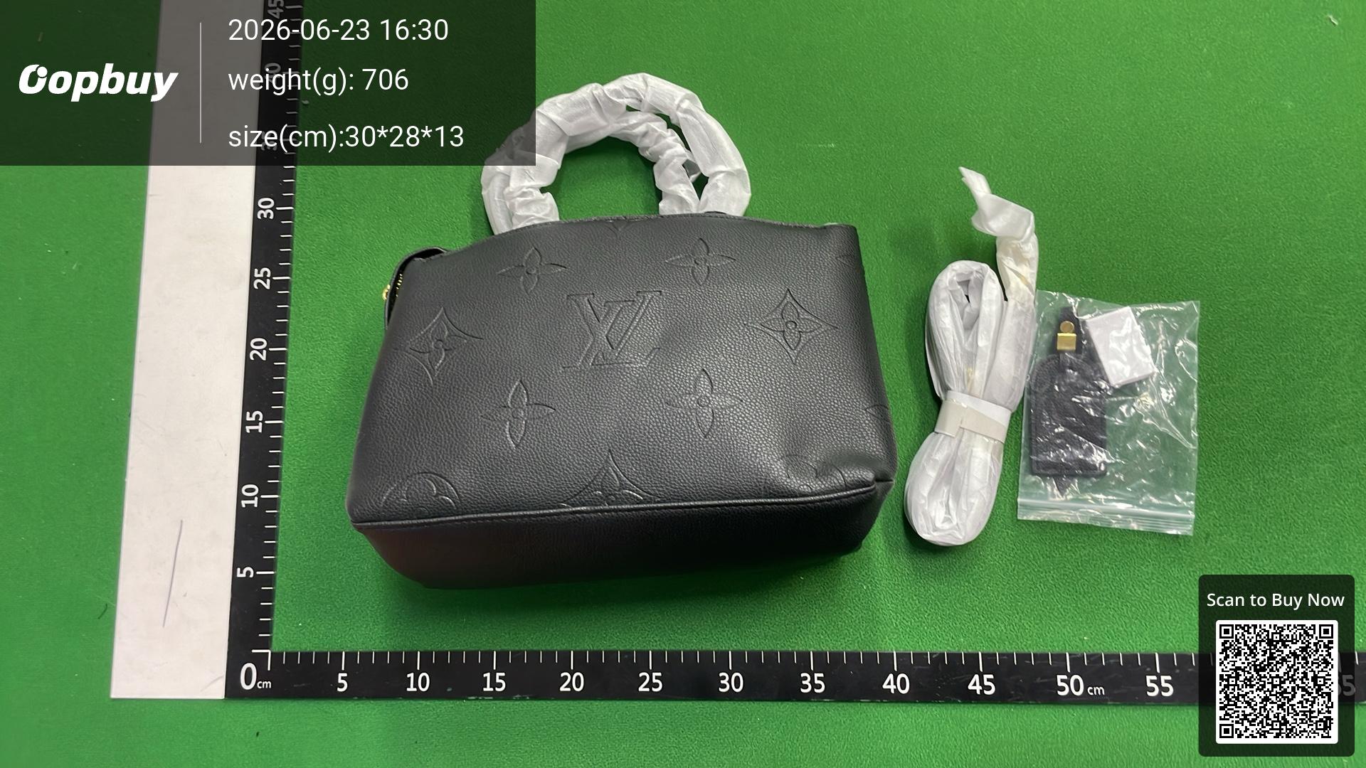 Foto QC 6 de Louis Vuitton Monogram Empreinte Top Handle Set White