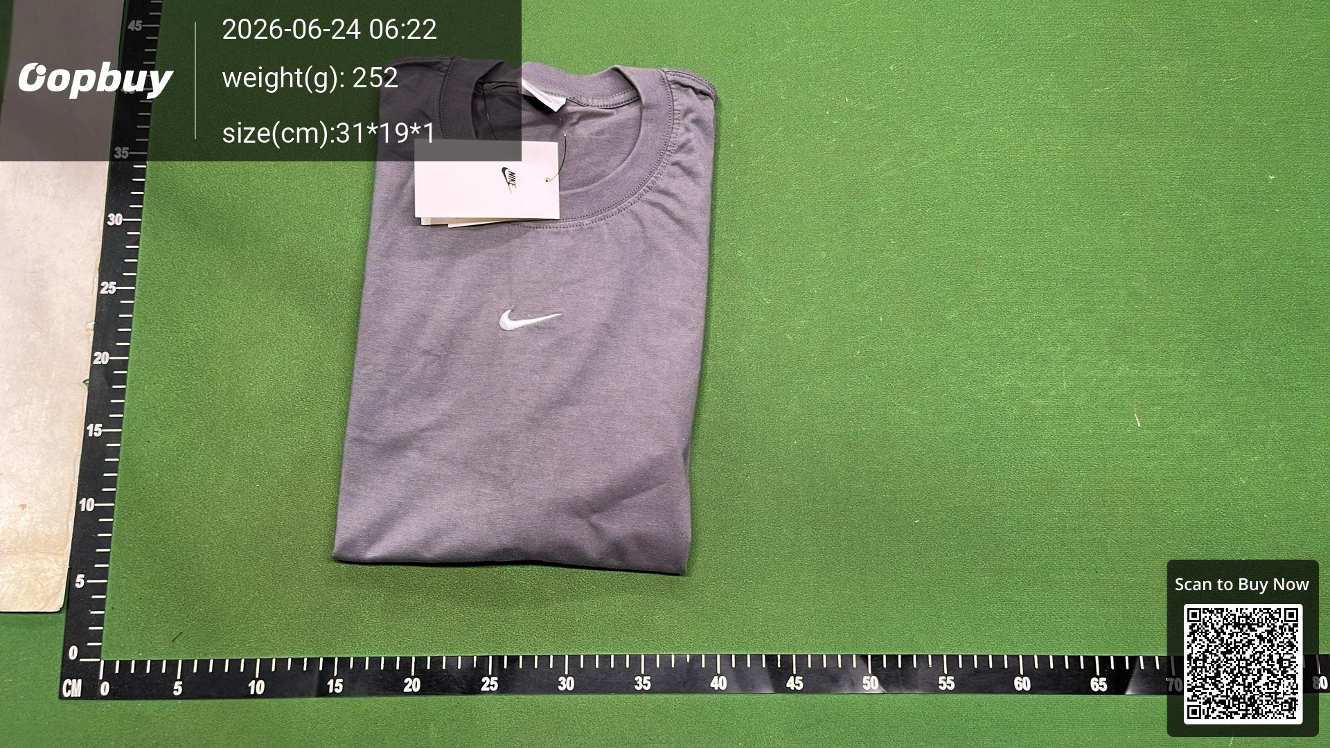 Foto QC 4 de Nike T-shirt Mini Swoosh Grey