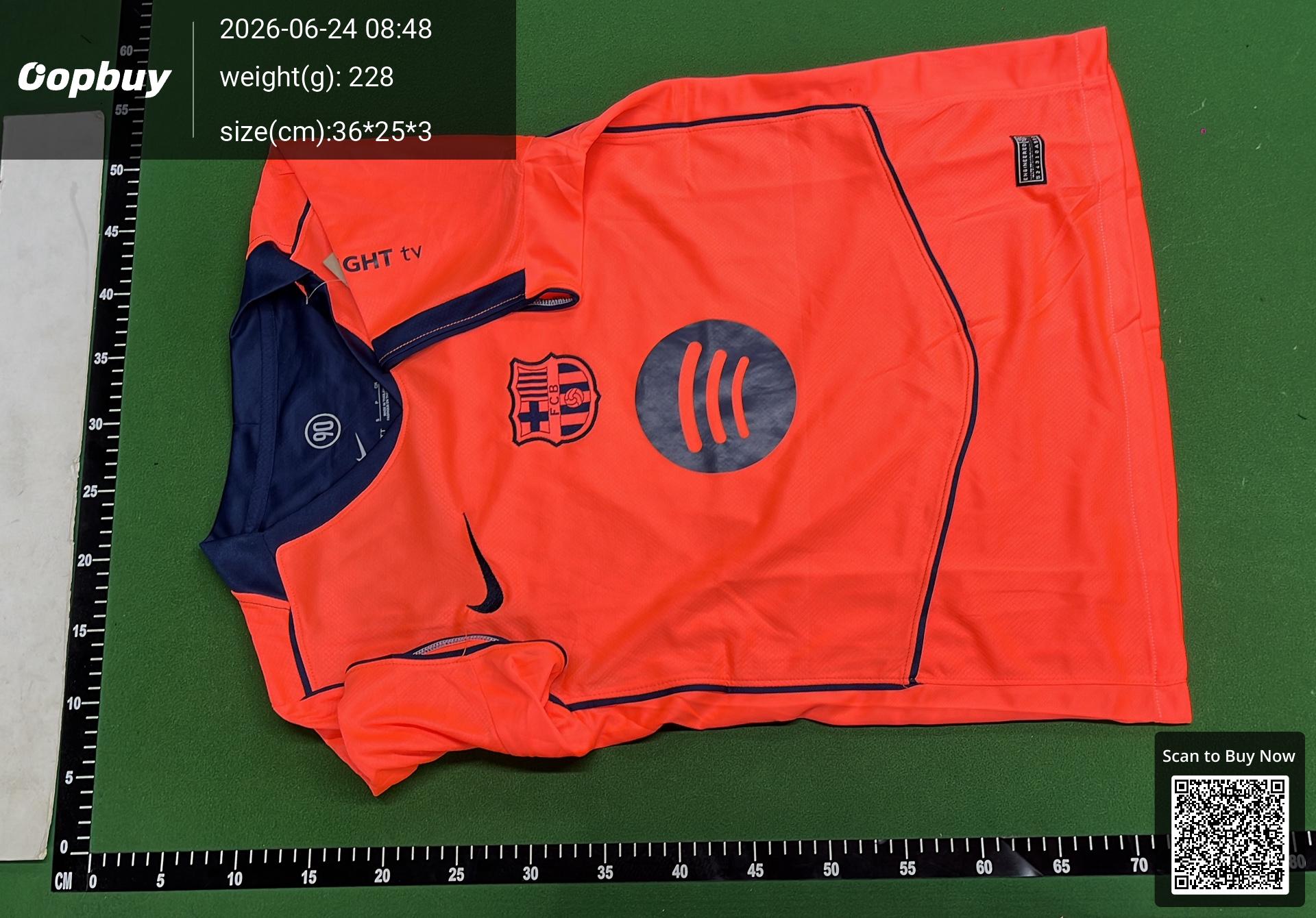 Foto QC 2 de Nike x FC Barcelona 2025/26 Lamine Yamal #10 Third Jersey Orange