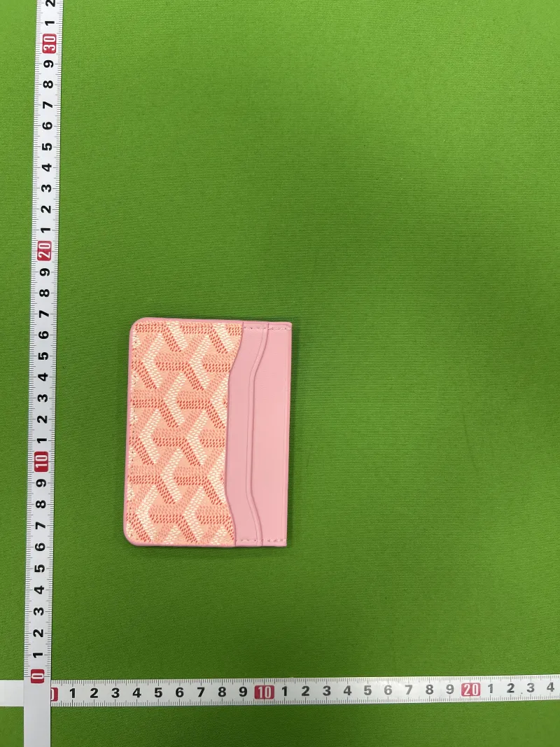 粉色