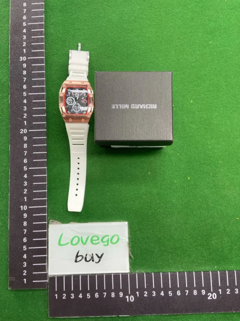 Richard hollow rose gold case silicone white