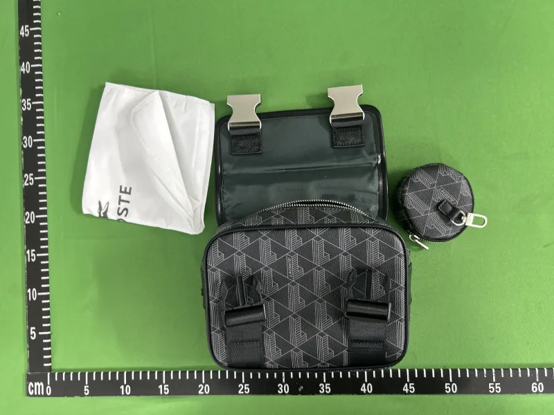 款十-黑色银色字母最新款21*7*18cm