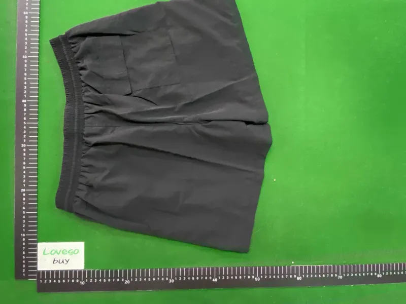 Black white label