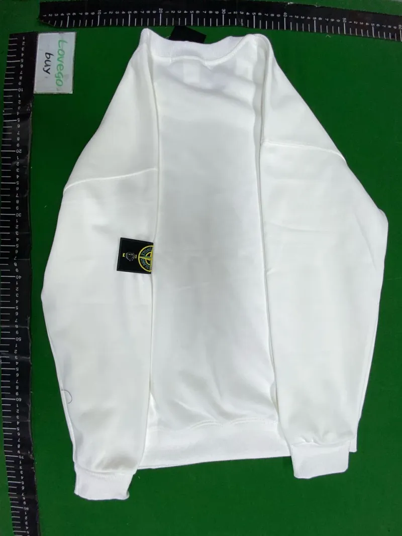 811 round neck white