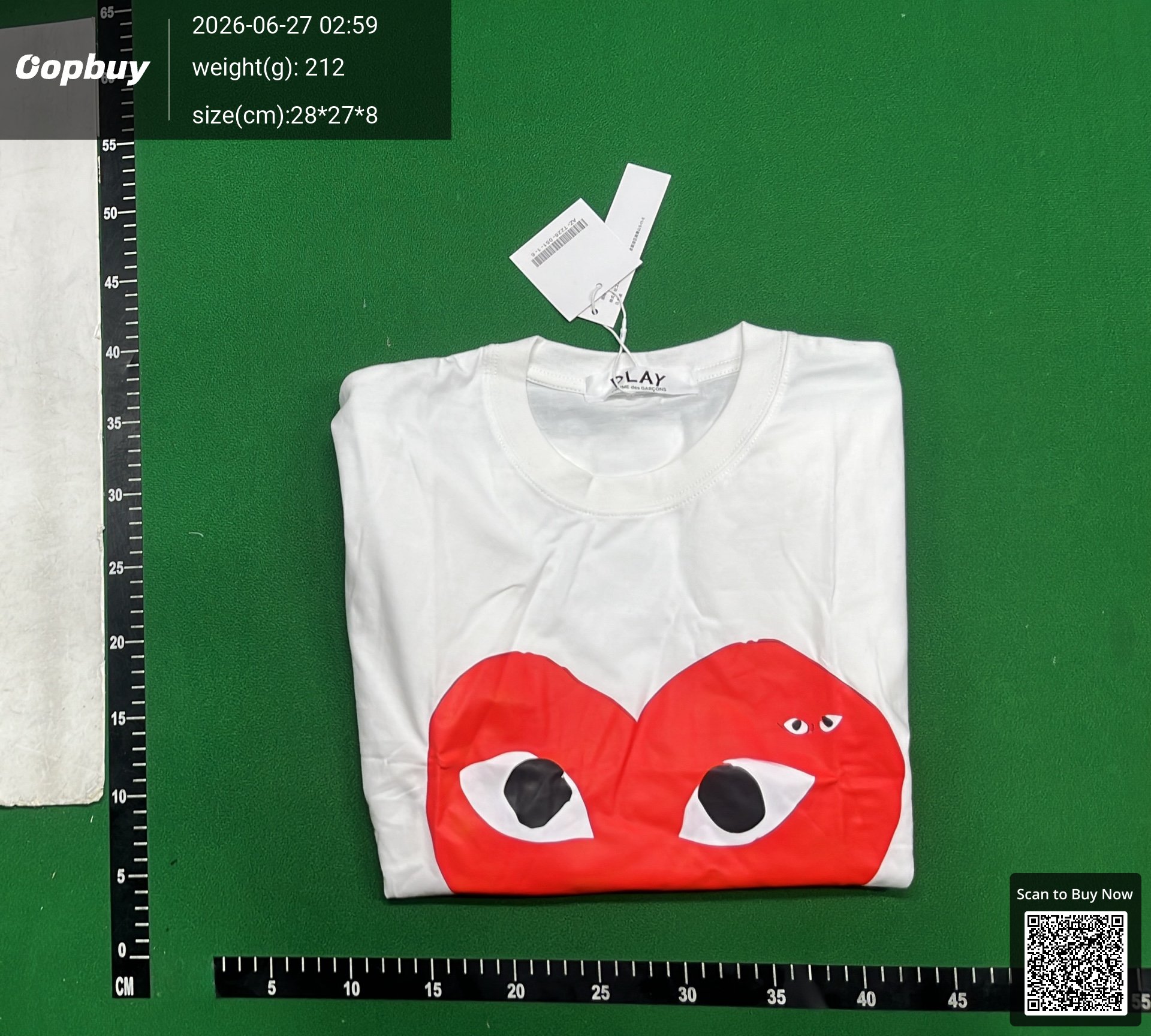 Foto QC 8 de Comme des Garçons PLAY T-shirt Big White Heart and Red Heart Black