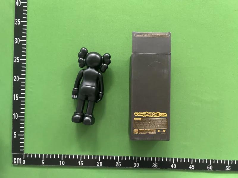 黑色盒装20cm