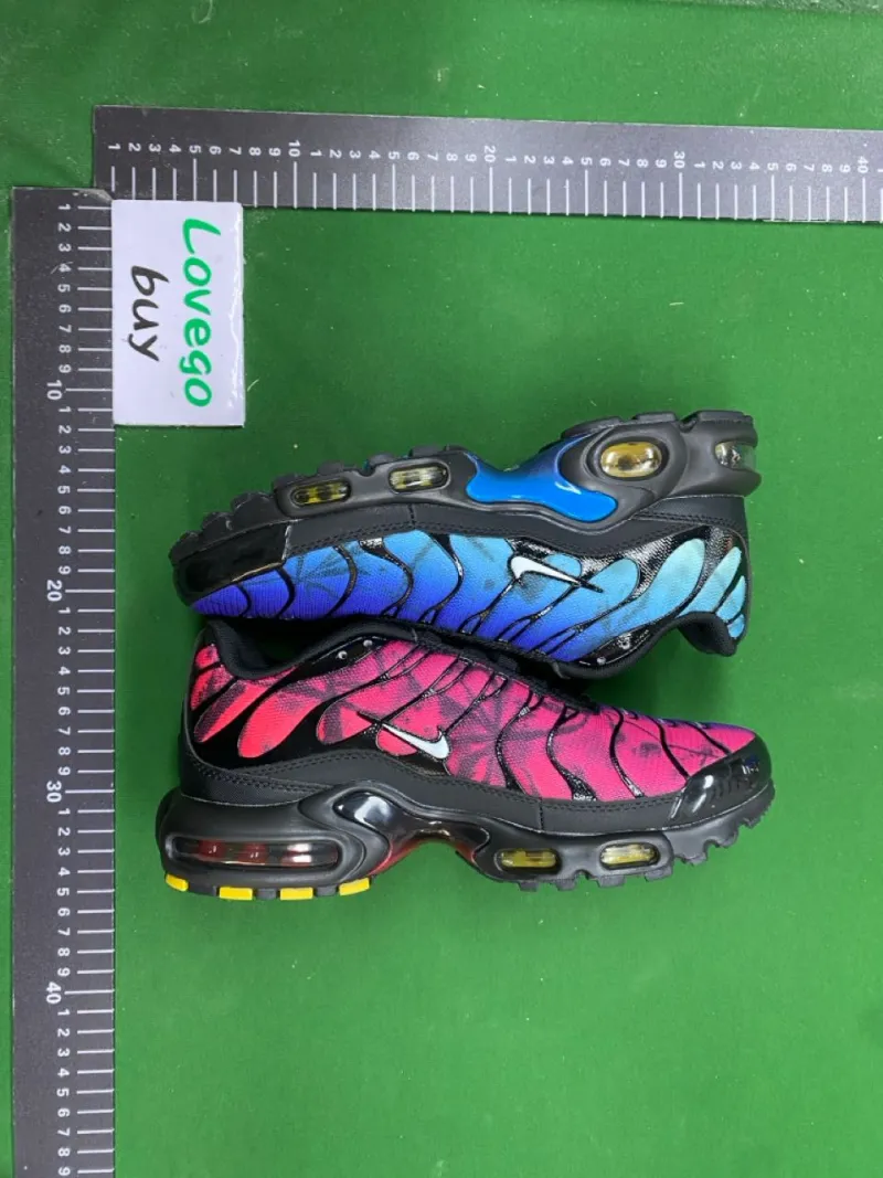Tn19 men's and women's sizes