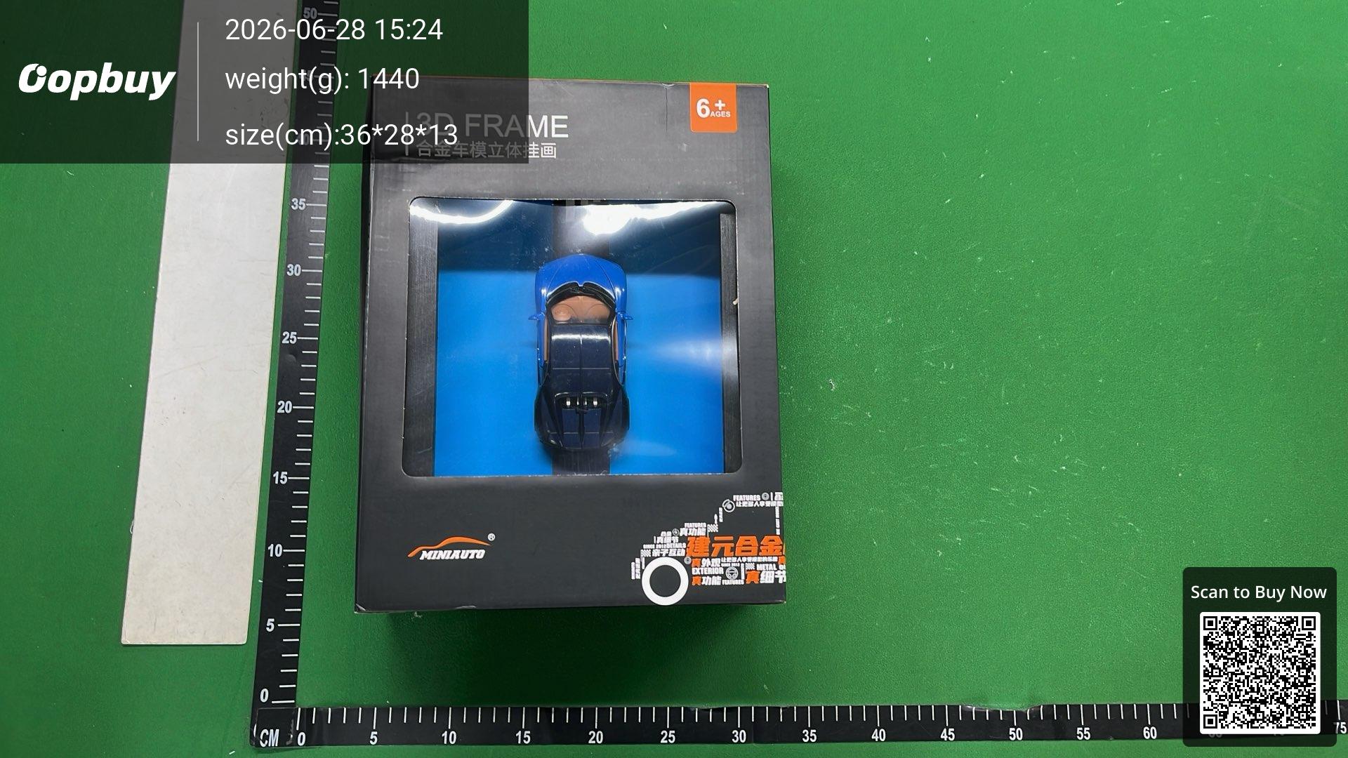 Foto QC 3 de Miniauto BMW M8 GTE Die Cast Model Frame 1:32 Scale 3D Hanging Photo Frame Diecast Model Car
