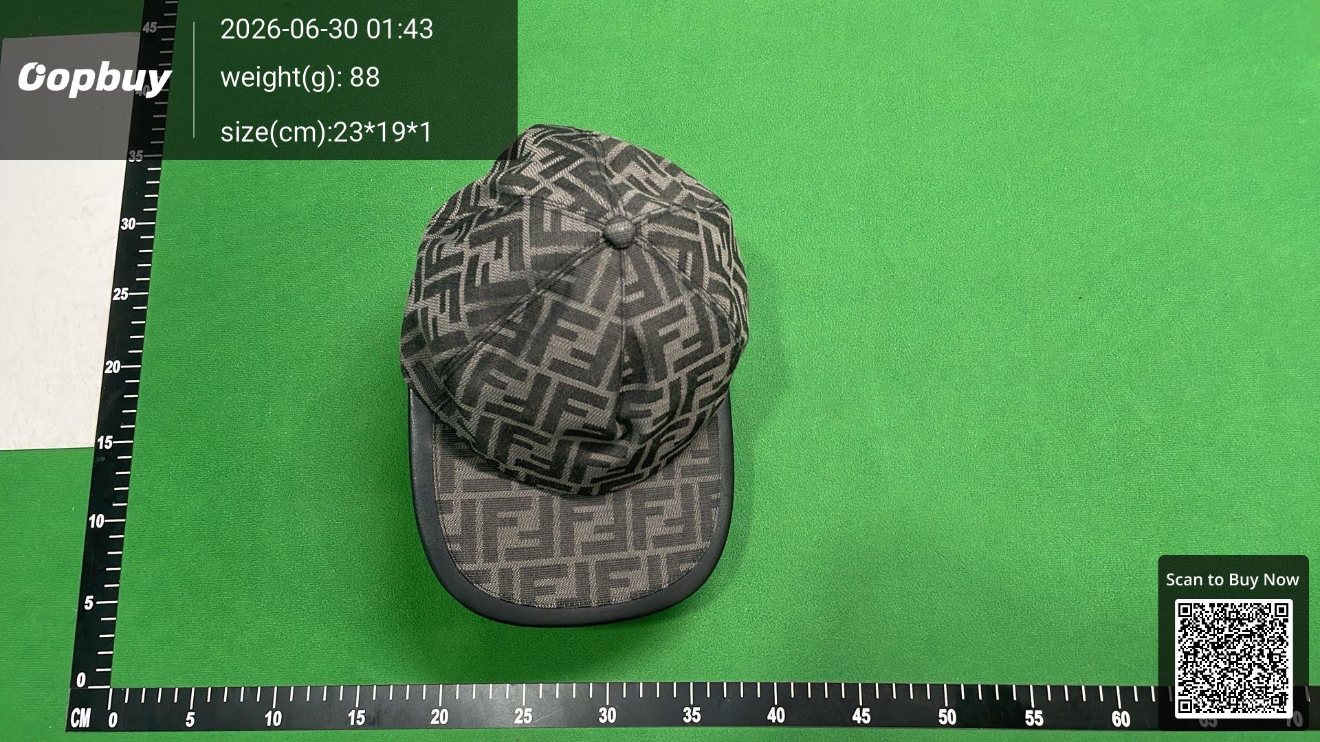 Foto QC 8 de Gucci Original GG Canvas Web Cap Beige